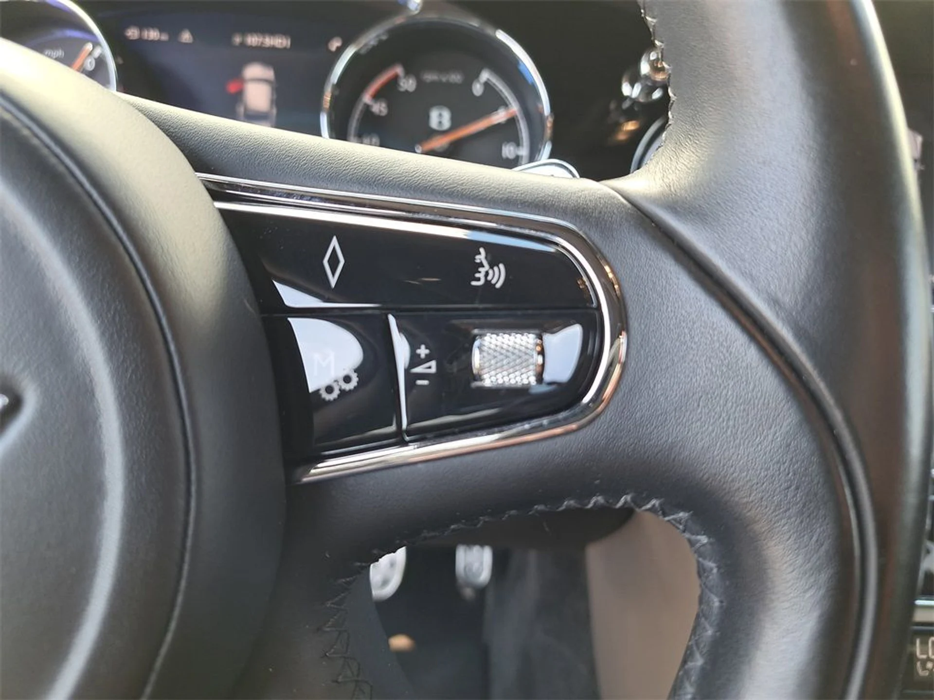 mph022_3040911740_039eb55a5b9443edc1c1f5268b5a1fe9_168d650b84