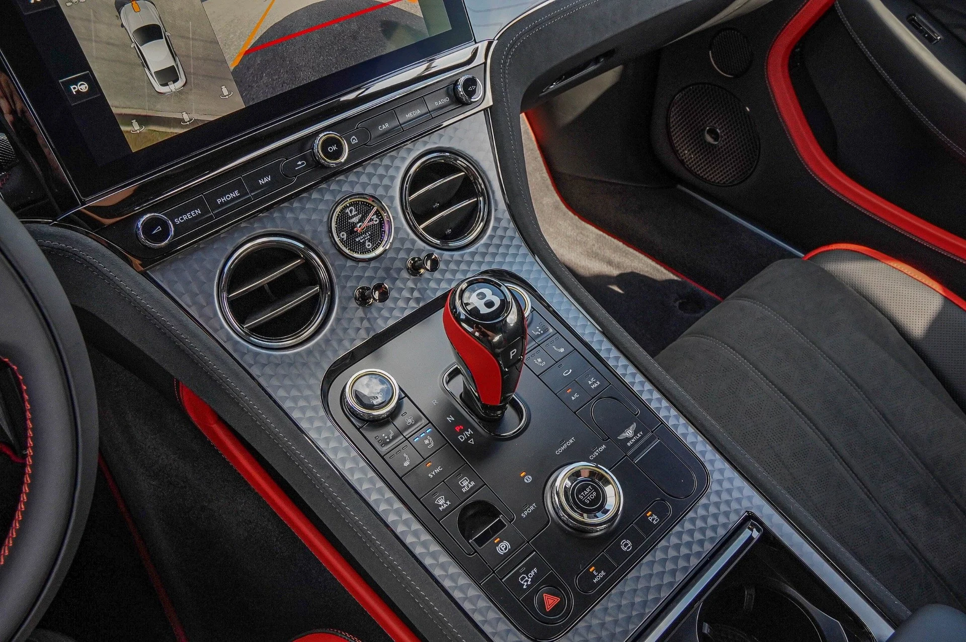 mph022_3046106390_Hi_Tech_Luxury_Imports_LLC_SCBCR_2_ZG_8_TC_024812_image_22_a1961ced23