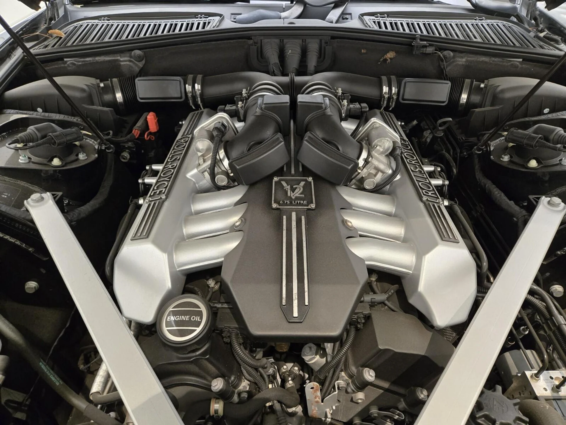 mph022_304826608_Used_2008_Rolls_Royce_Phantom_Drophead_Coupe_1753162993_fb63ed1bf5