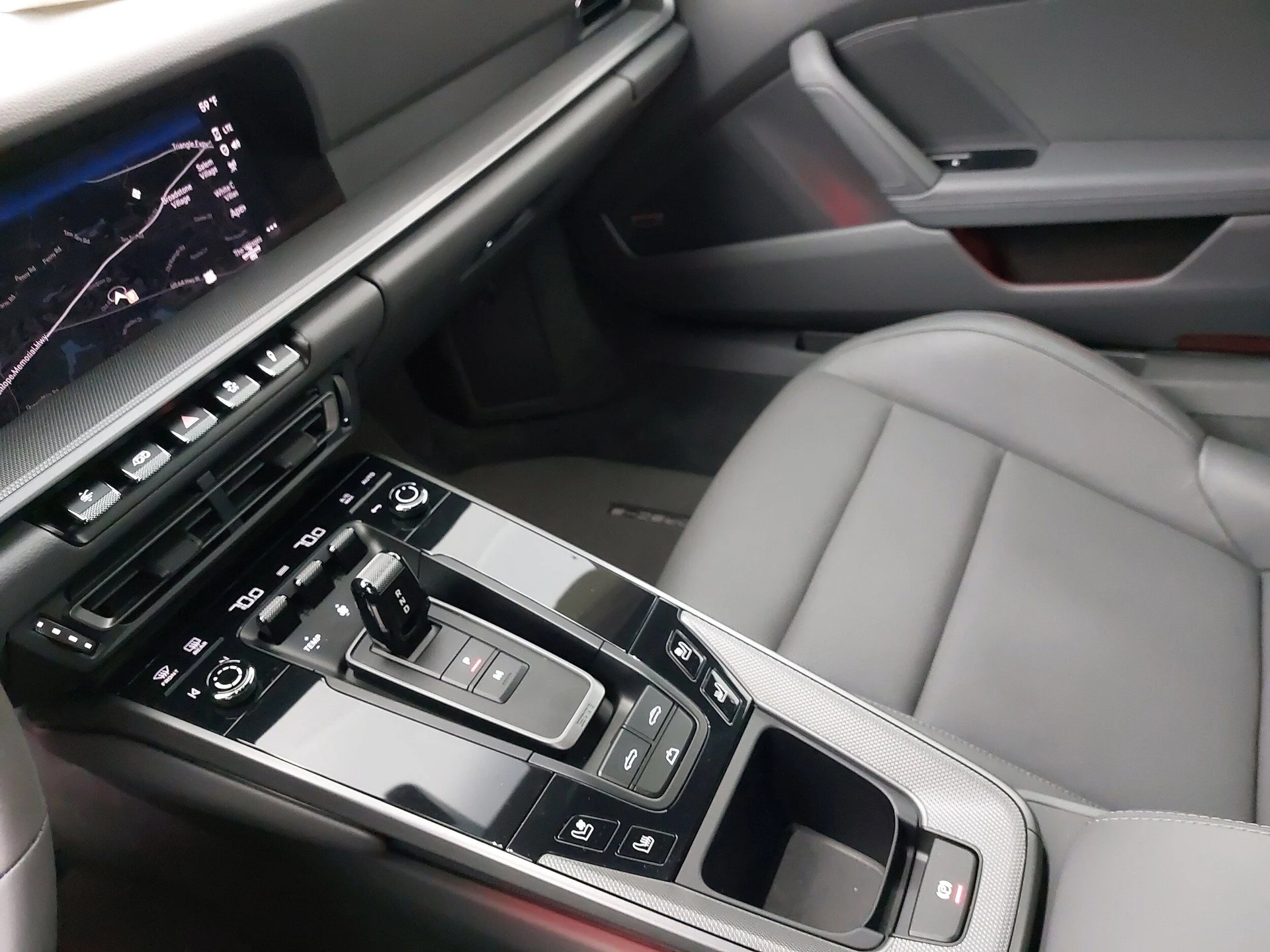 mph022_3049004973_69117daf348f99bdb4dc2f0da593673bx_b563b0bbd6