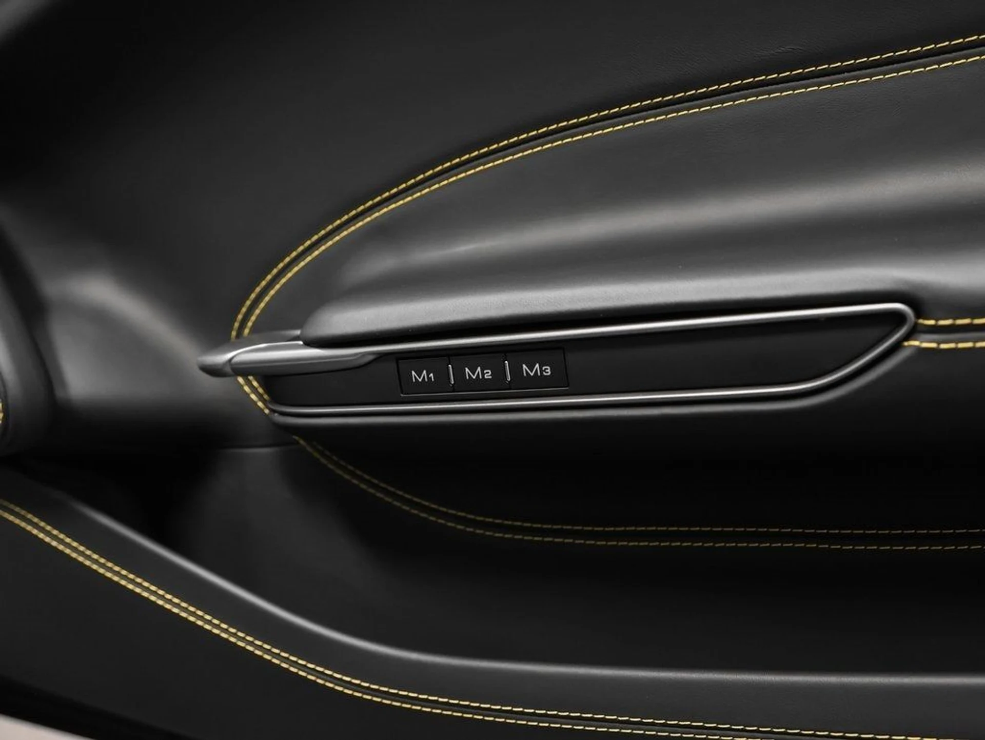 mph022_3052232461_23_6cd9c2af53