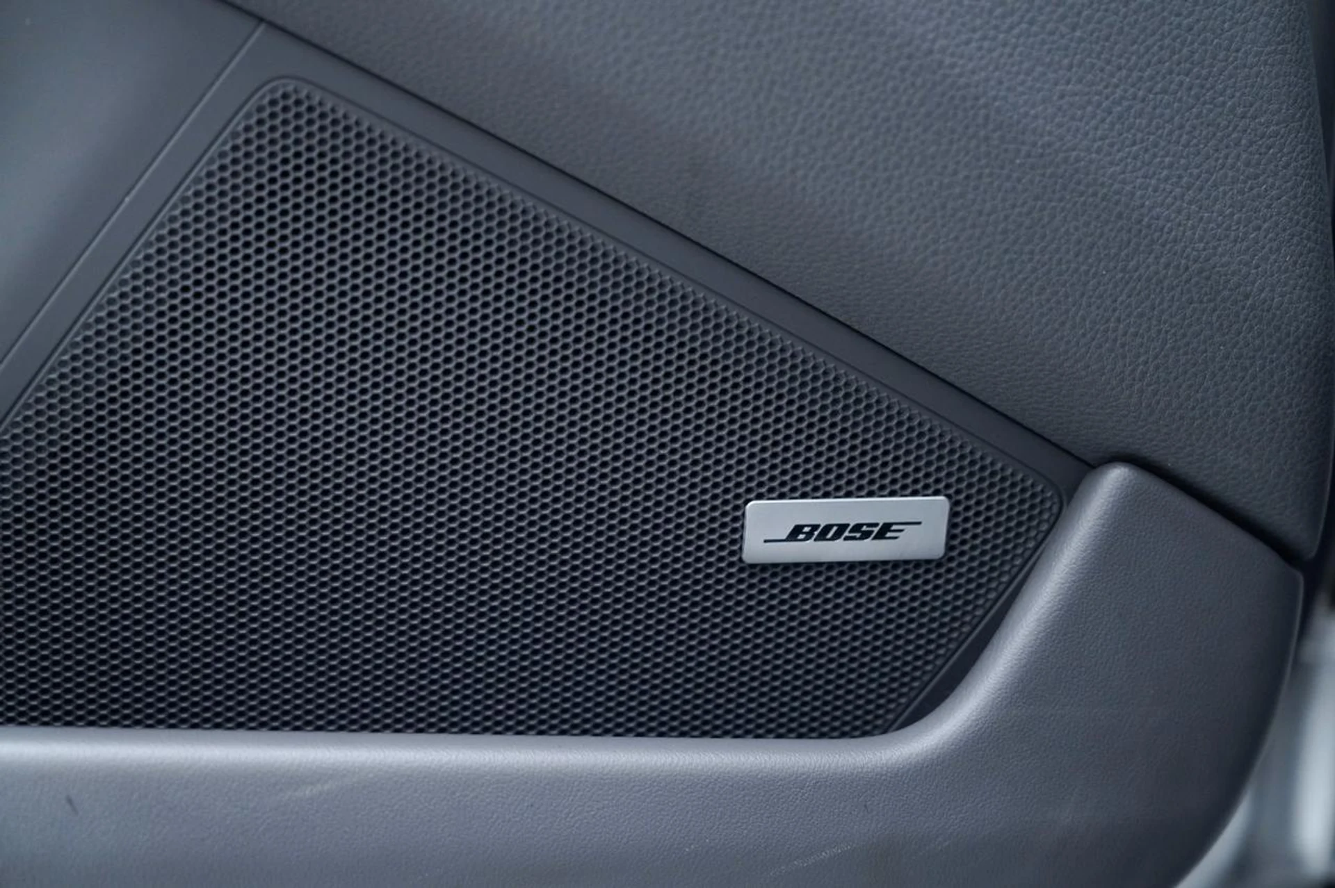 mph022_3053908949_c8627b128e4702ccf4d12bb8ea9a970d_bfbd7e222a