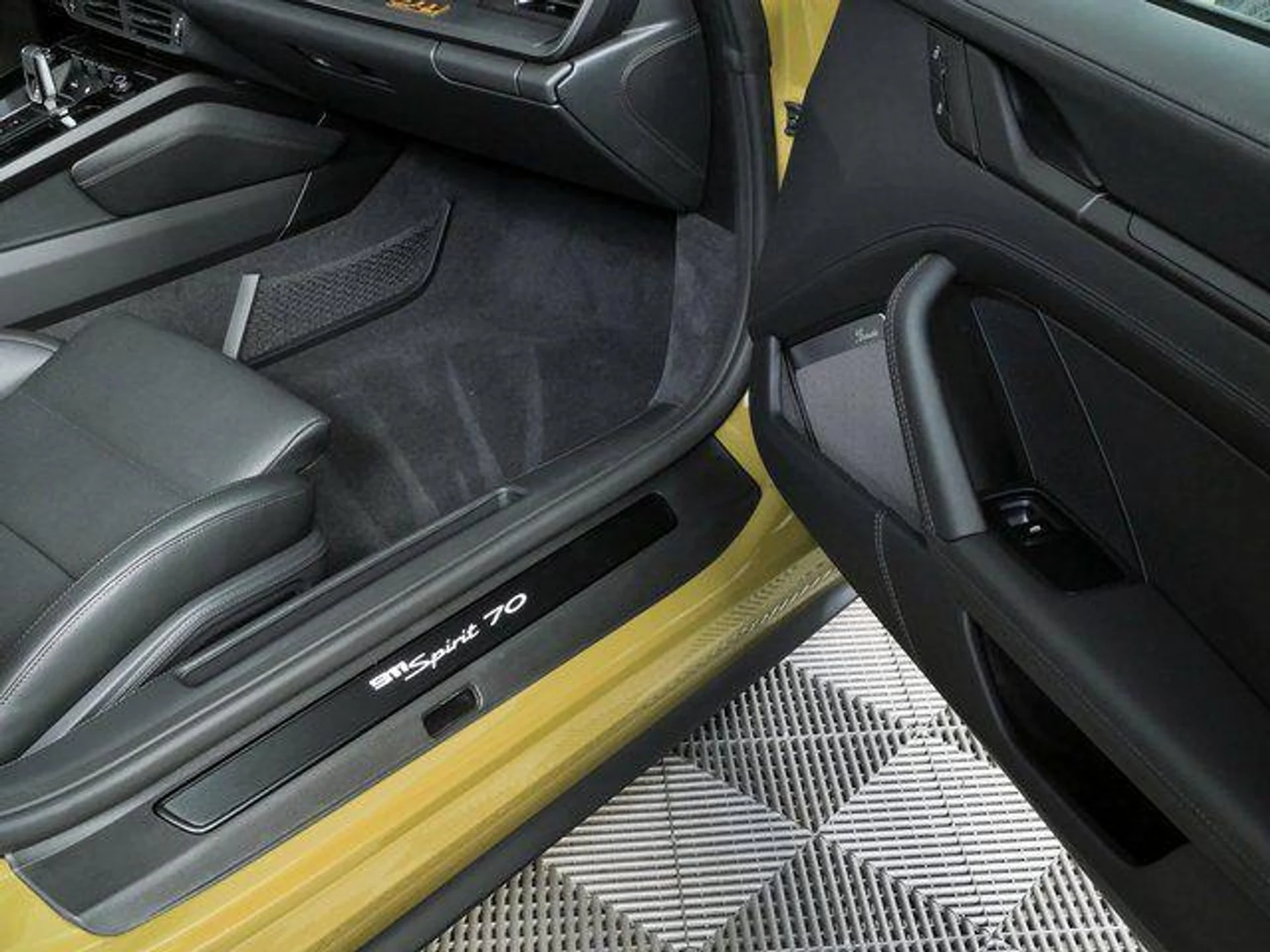 mph022_3054574089_0_Dm_M_Ze_F_Fk1_Exhz_VX_Mle_D0_I37pts_4664d727c3