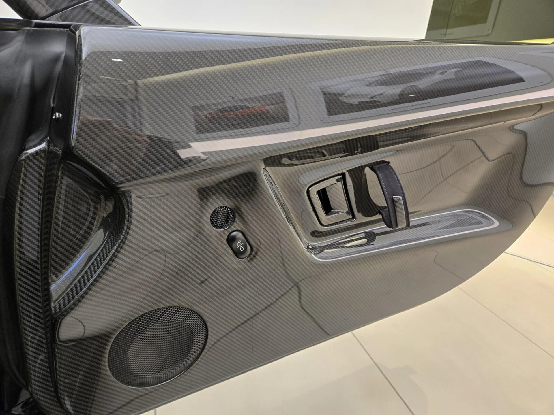 mph022_305534448_Used_2011_Lamborghini_Gallardo_LP_560_4_1762242019_c9597ca1d5