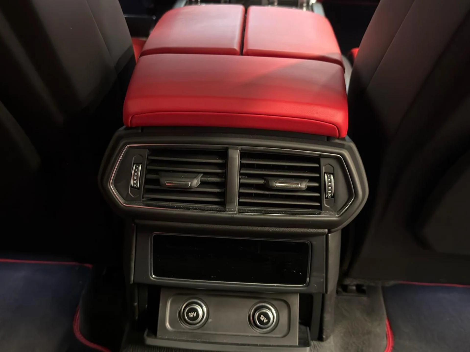 mph022_3062135201_639084011361163069_278ed1be87