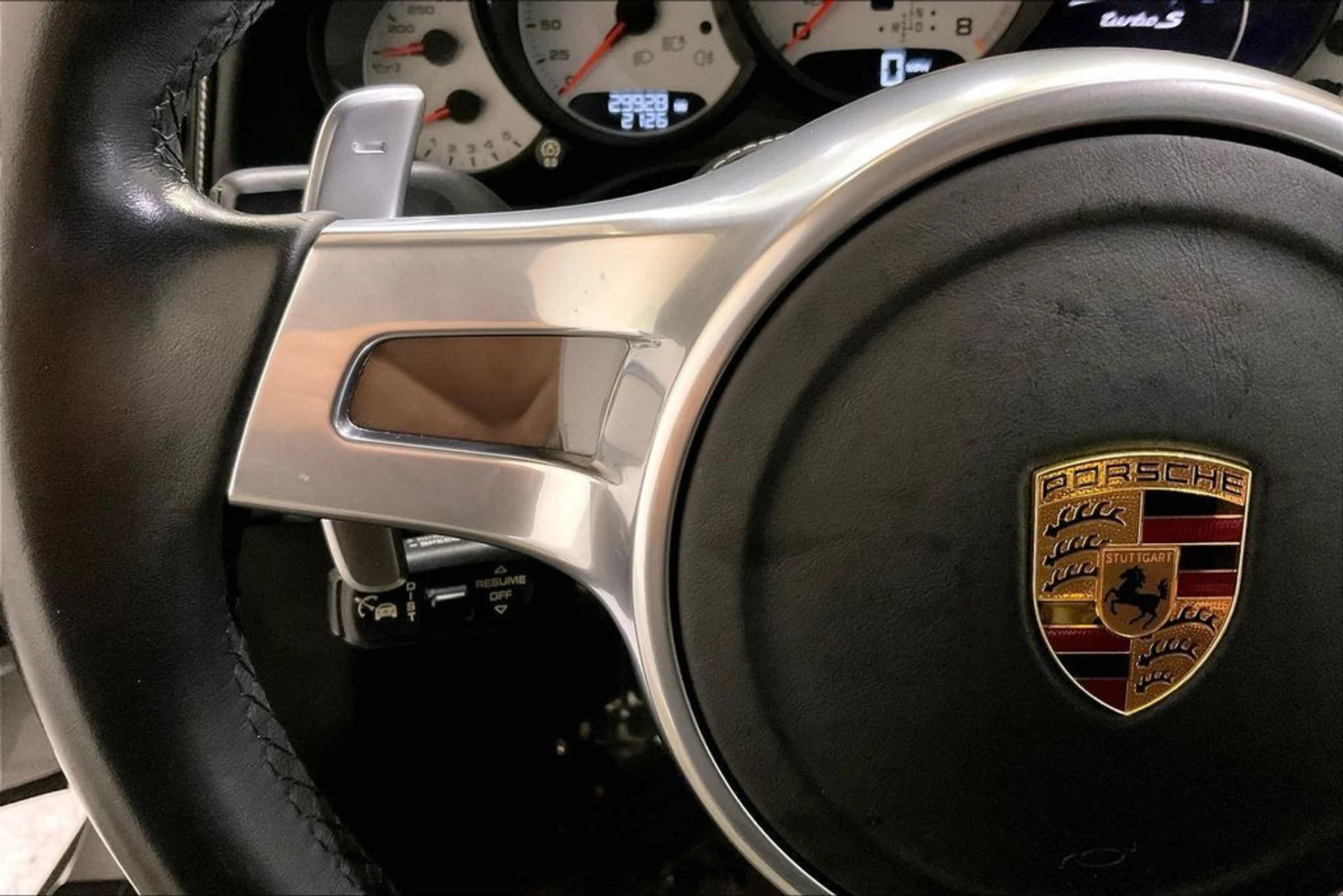 mph022_3068559751_fa83c6cbb489ce75800677e6aa48e983x_1893a40ac1