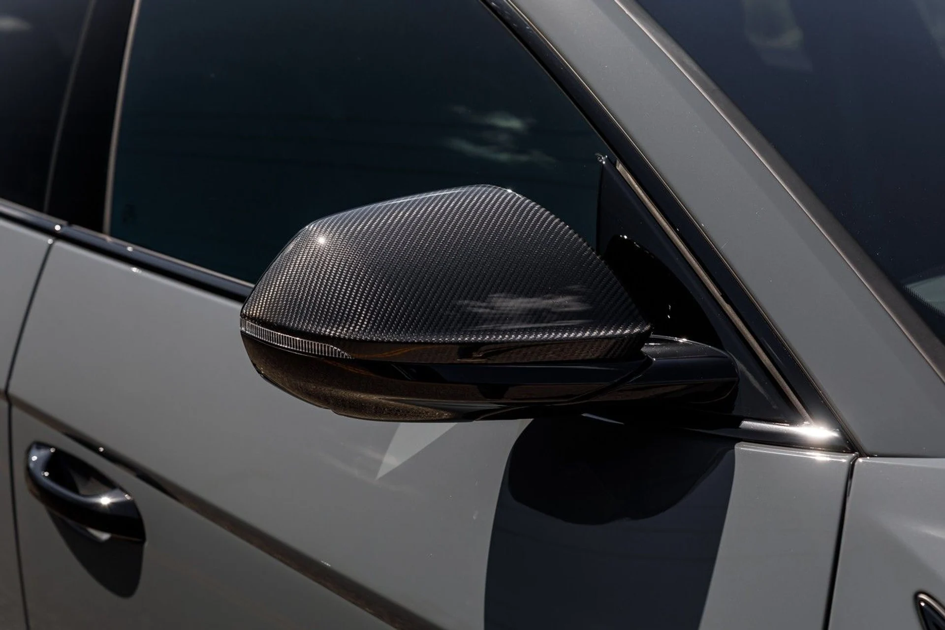 mph022_30690000_667_p23_l_fe09b7c8b5