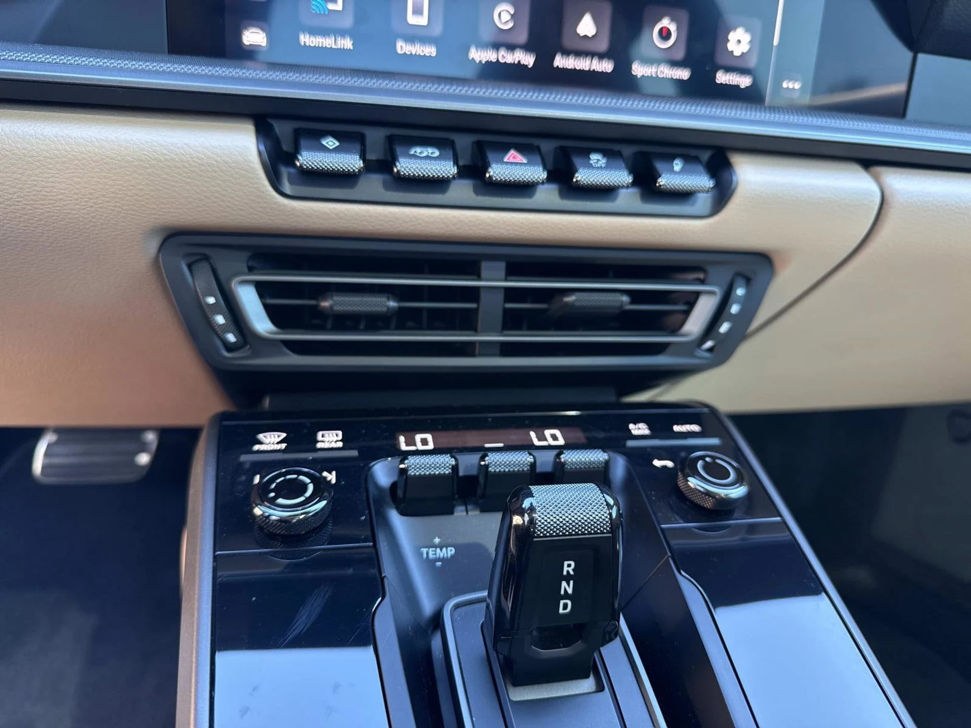 mph022_3069240242_79742f23470a02f6cadbe854ef2bf5b4x_03f143491e