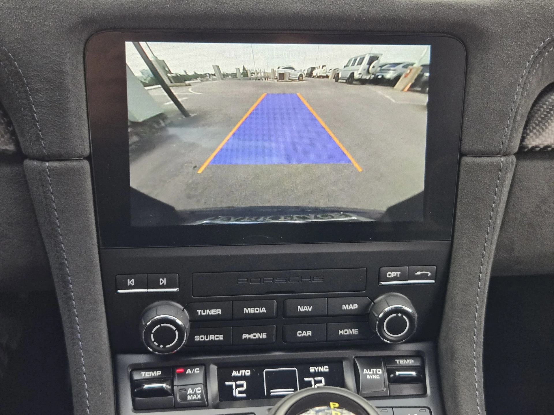 mph022_3074310936_58cbd16ed41aafbd9ead26bfdf8f36d8x_522301d36d