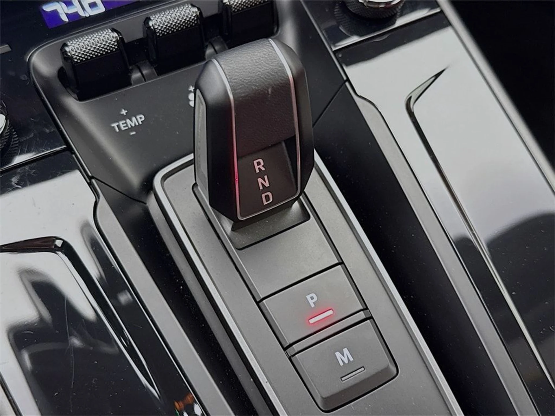 mph022_3079182630_a20a145b416a1696642db847ef6617efx_22d57892a4