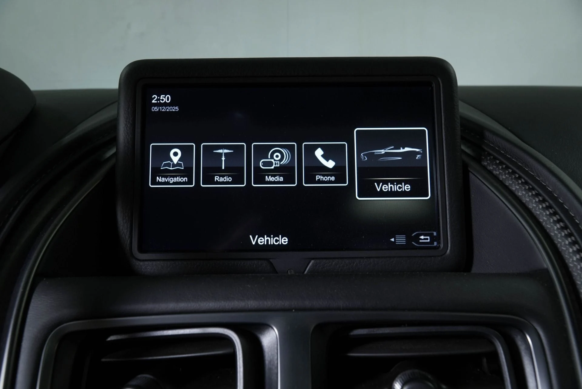 mph022_3079340326_Used_2020_Aston_Martin_DBS_Superleggera_1765307997_a5c2a5e2cc