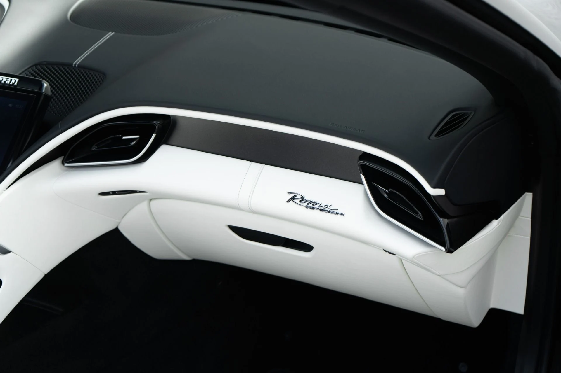 mph022_3080197604_Used_2025_Ferrari_Roma_Spider_1771439392_bee17fc976