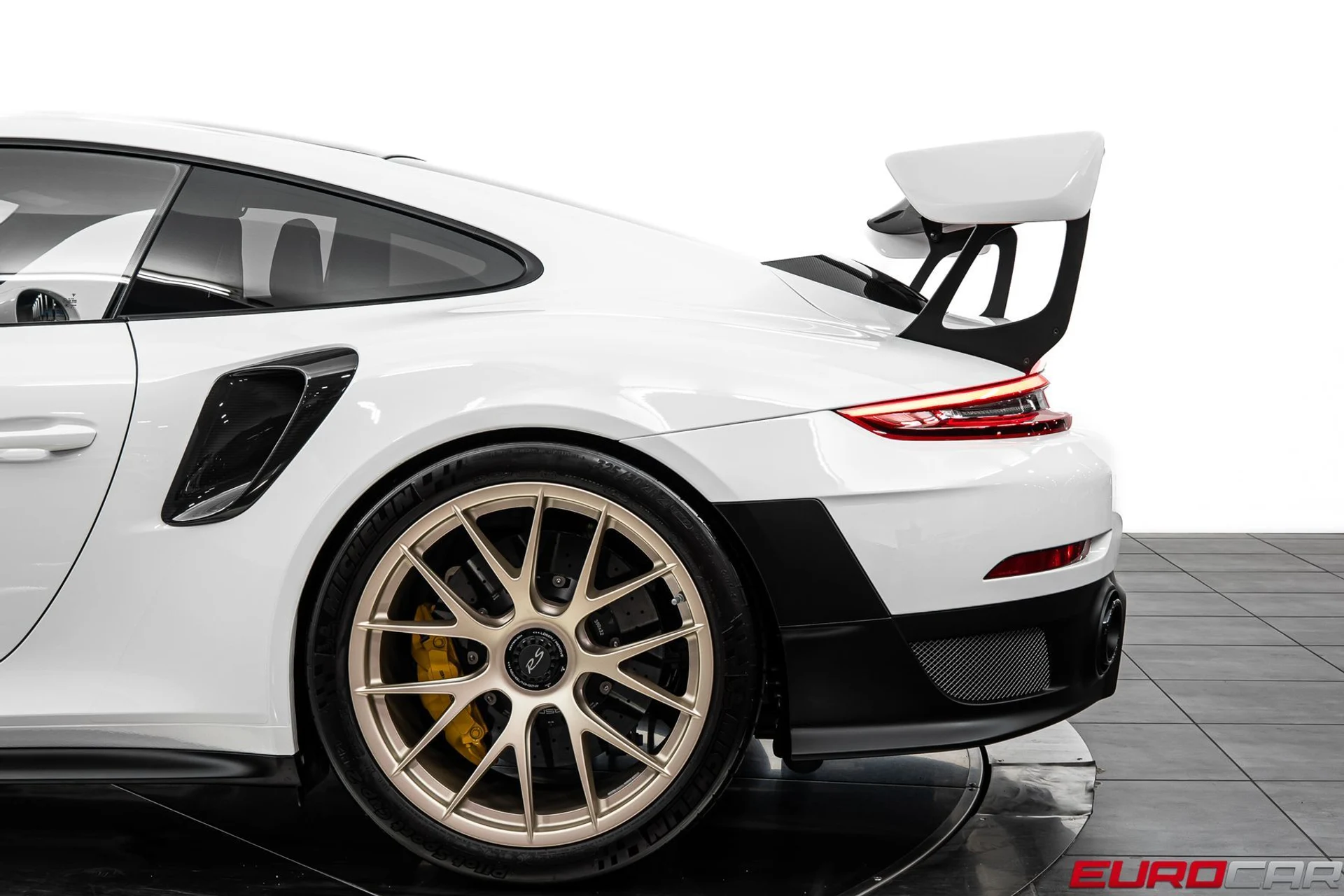 mph022_308093552_2d833da5_964b_4089_8f42_56fc5074d3a1_4392458e91