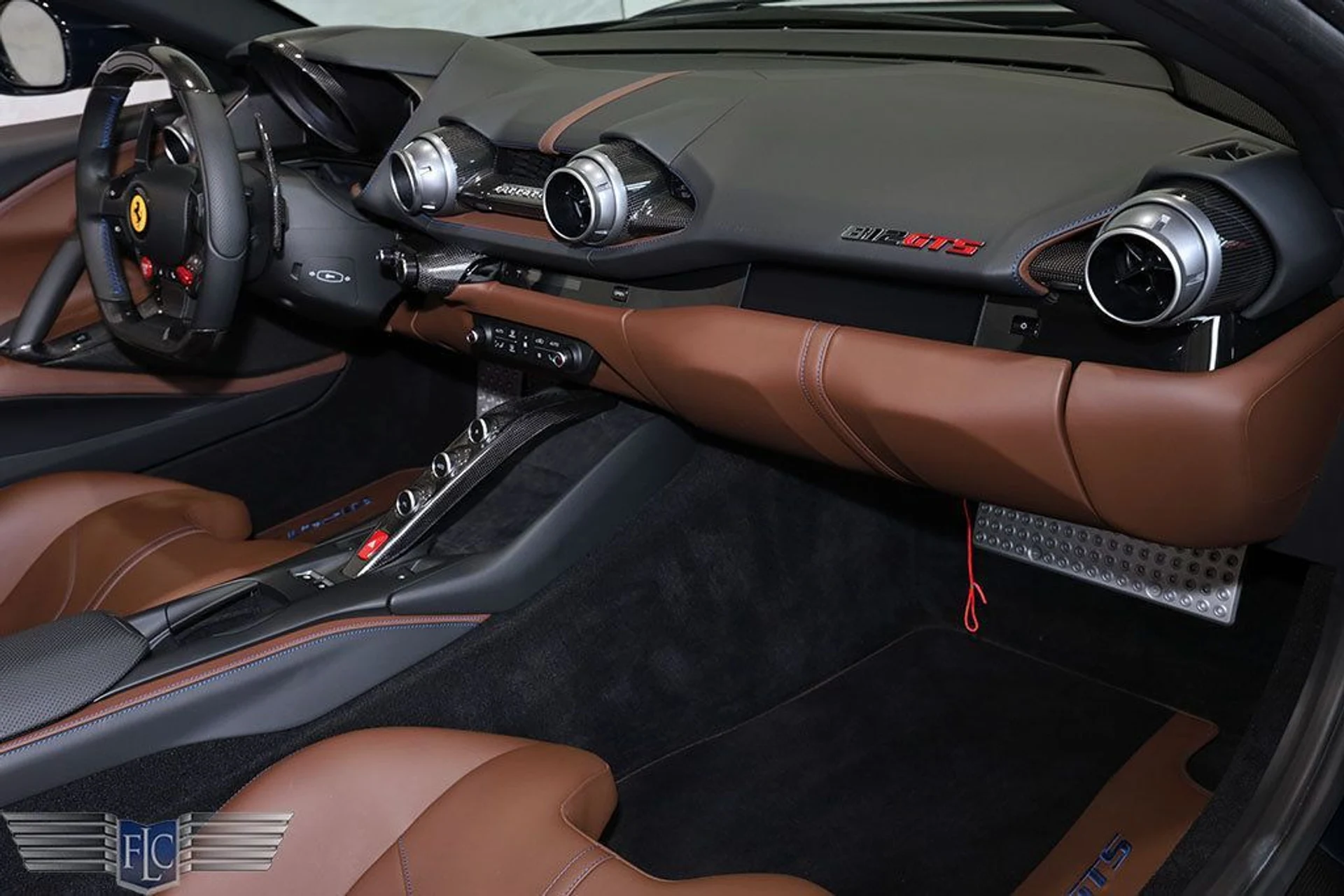 mph022_3084349042_used_2023_ferrari_812_gts_convertible_9689_22953205_23_1024_9c604d1600