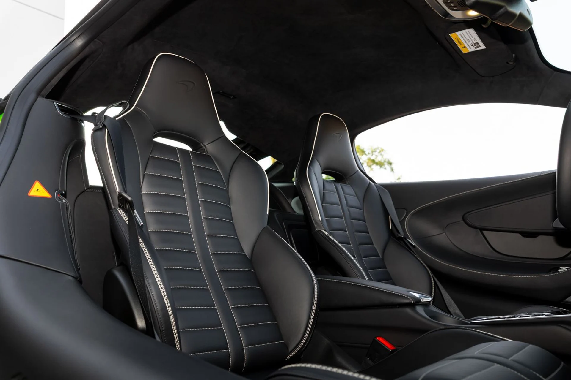 mph022_3085296323_517_p23_l_2b0b4cde1f