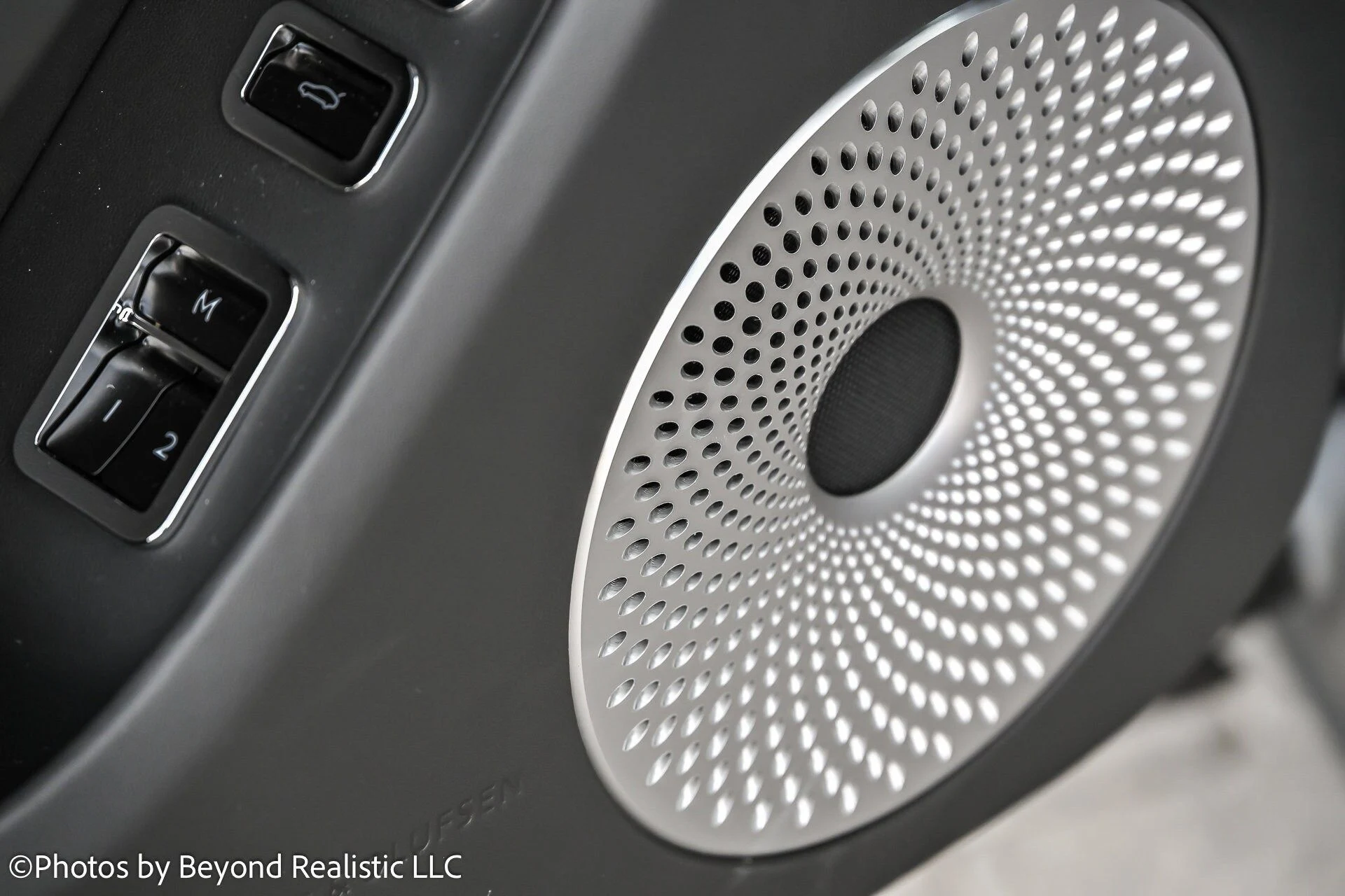 mph022_3090056404_539aac5ea8691050ecce621c9004dbfdx_5fbab35239