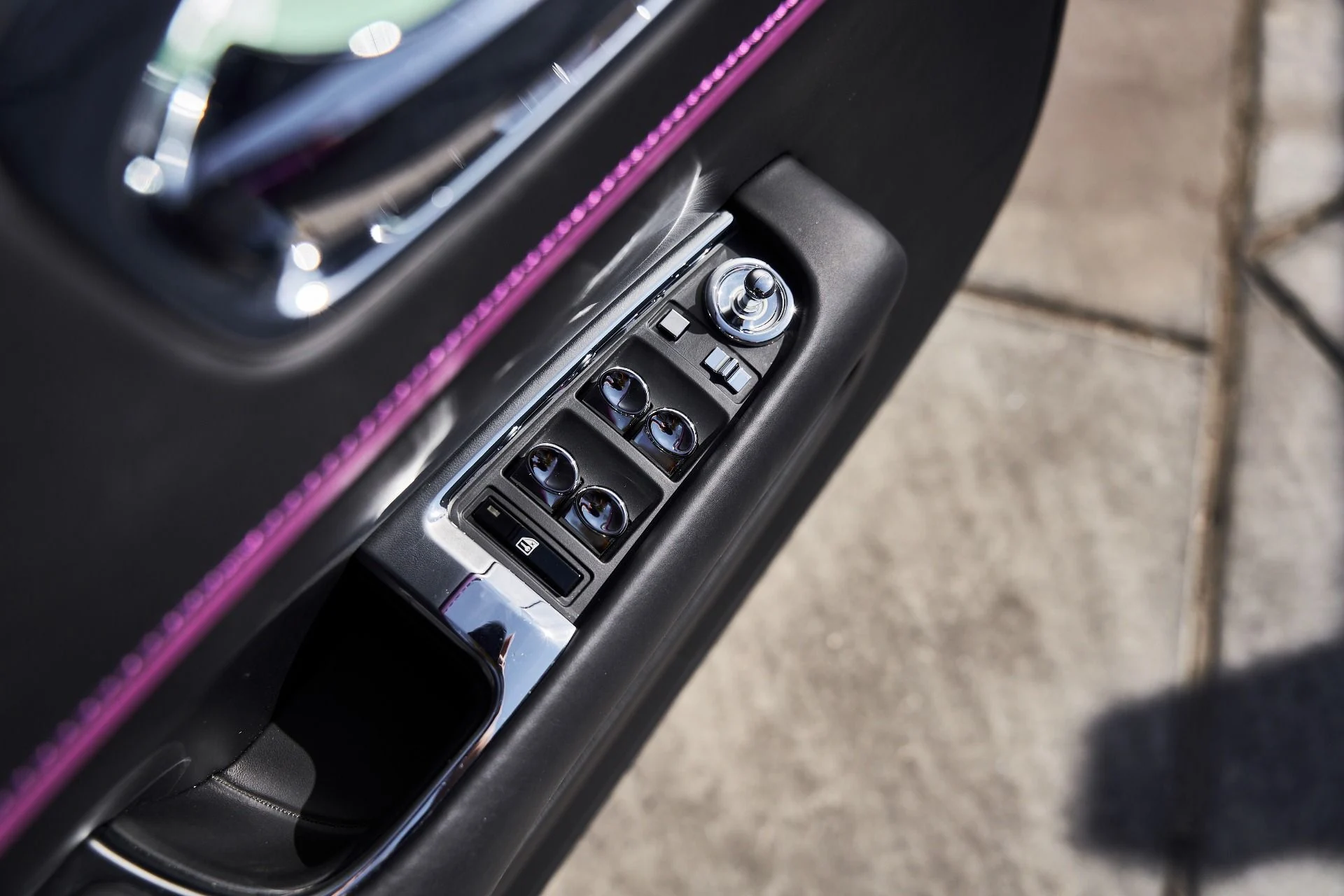 mph022_3090464719_Used_2020_Rolls_Royce_Wraith_Base_1774310776_1c36be6e06