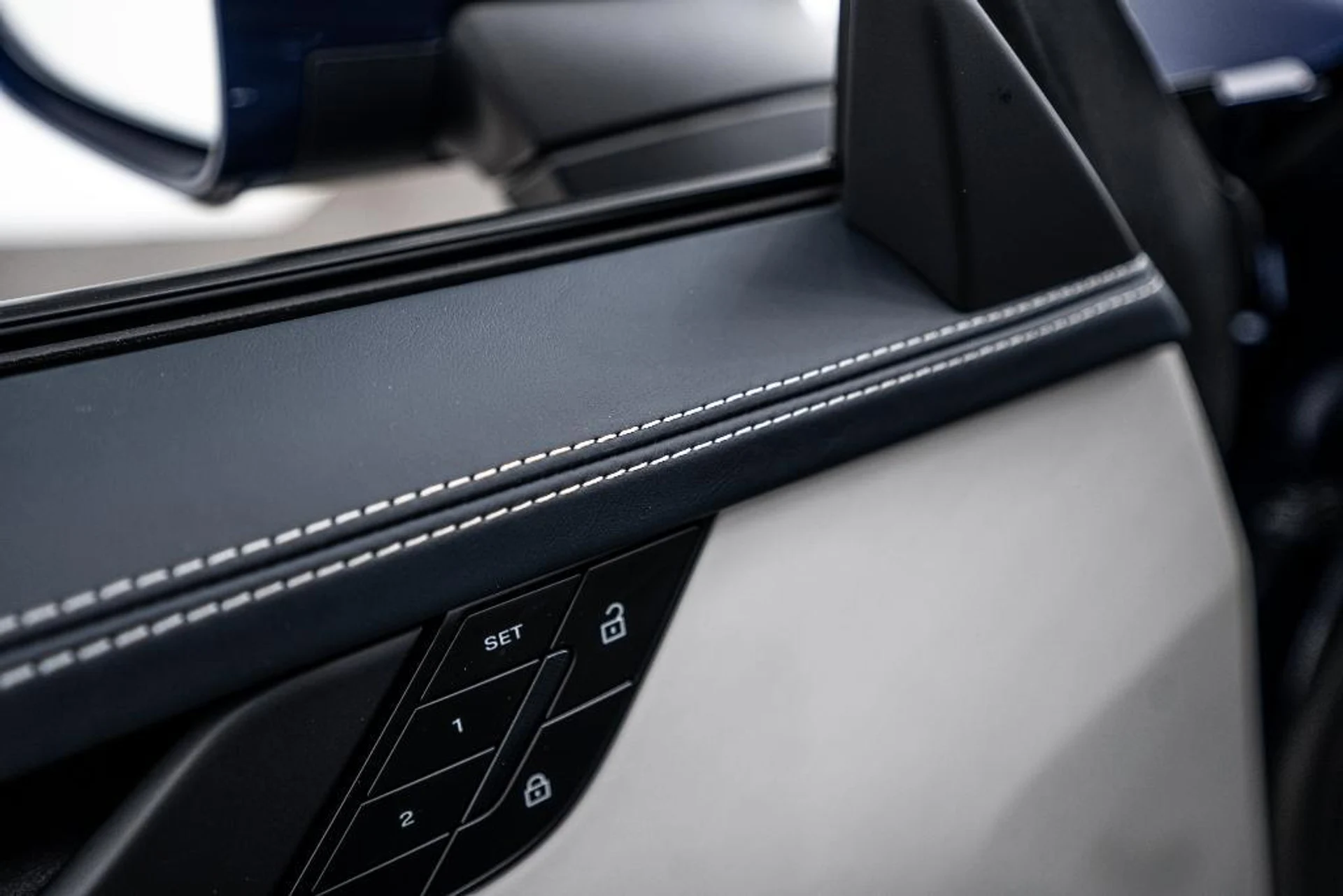 mph022_3091305544_G8_V2_G_U3_Dt4za436_B_Wj380n_QQUI_332b09000b