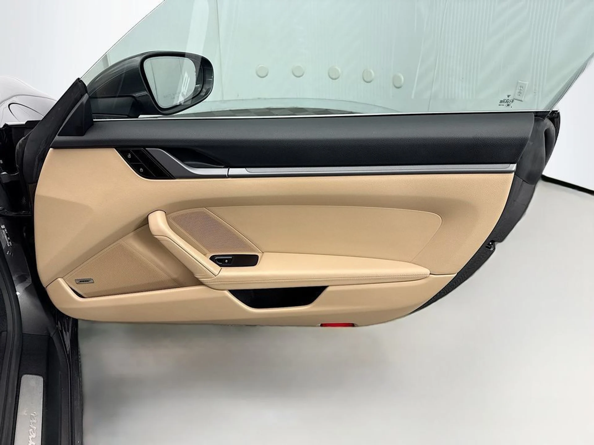 mph022_309331062_used_2021_porsche_911_carreracoupe_8119_22991528_23_1024_499c339fb5