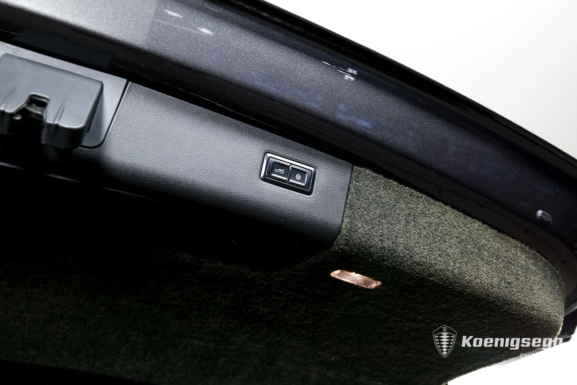 mph022_3098921844_Used_2020_Bentley_Bentayga_Speed_1760998255_99989b738c