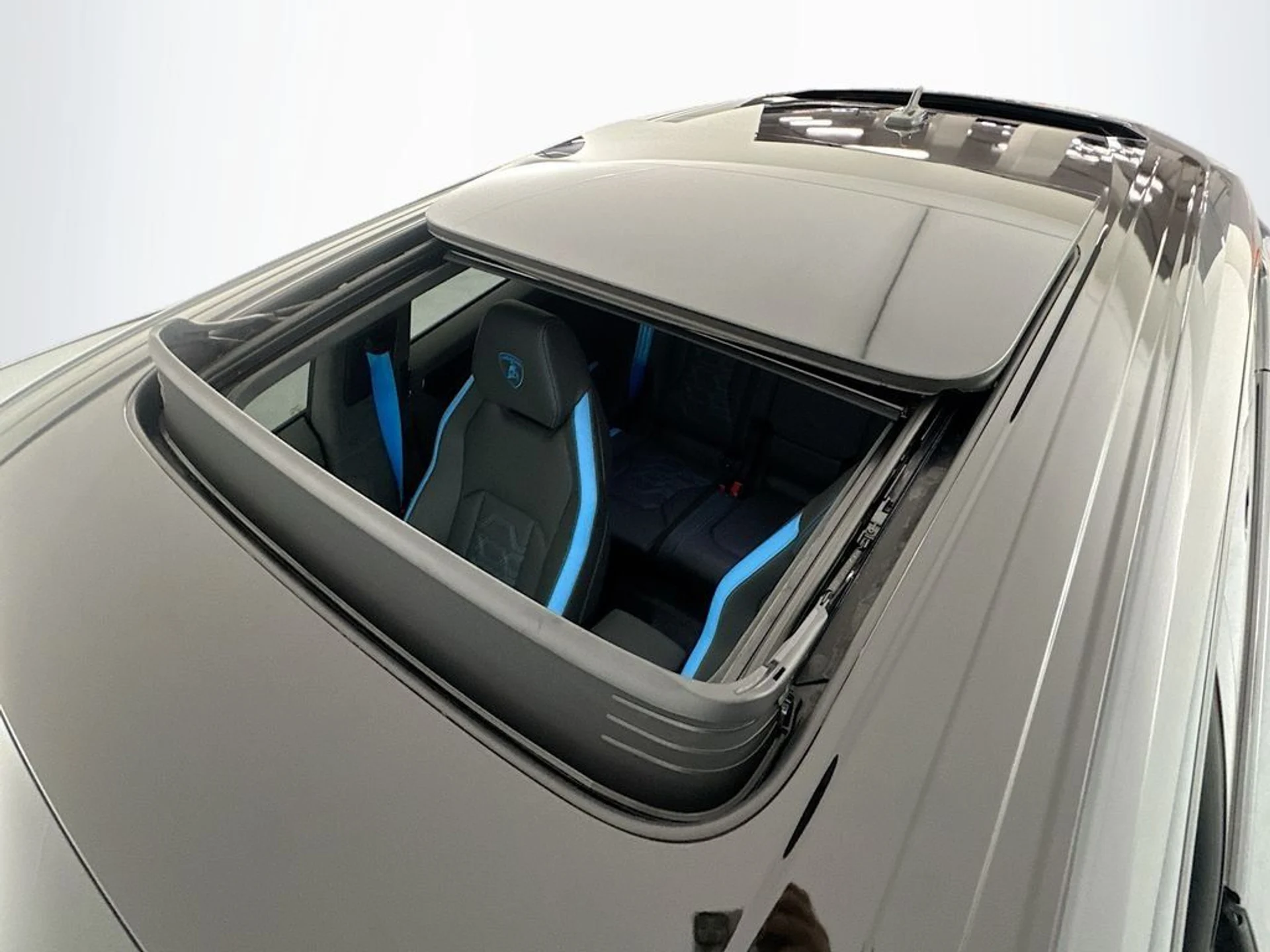 mph022_3101037881_e7f2dcaa3096495e881e8d3ac1e948ce_e9492c6b78