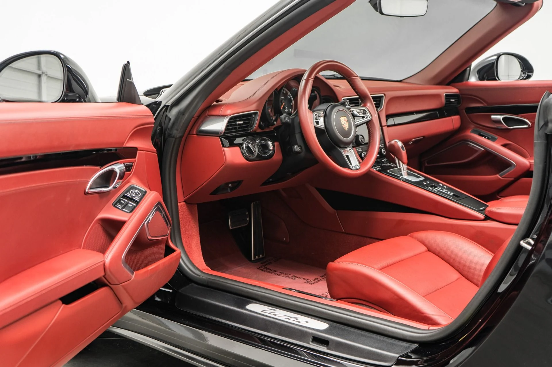mph022_310210754_Used_2018_Porsche_911_Turbo_Cabriolet_Turbo_S_Wheels_Low_Miles_18_Way_Adaptive_Seats_1756226994_25a662ab6d