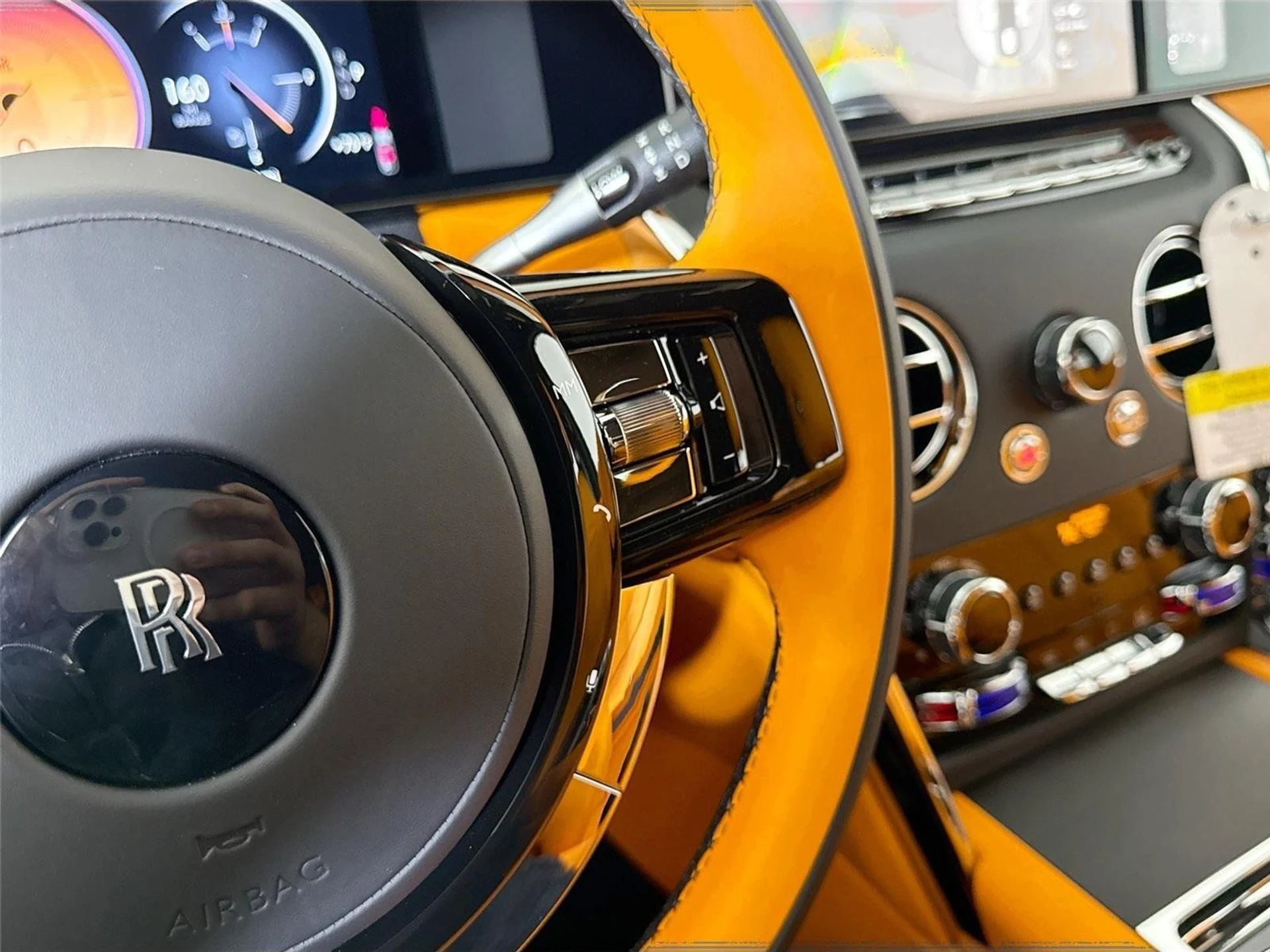 mph022_310735425_efaa31ca263db085cdf171f600f6eed9_3cae8325a7