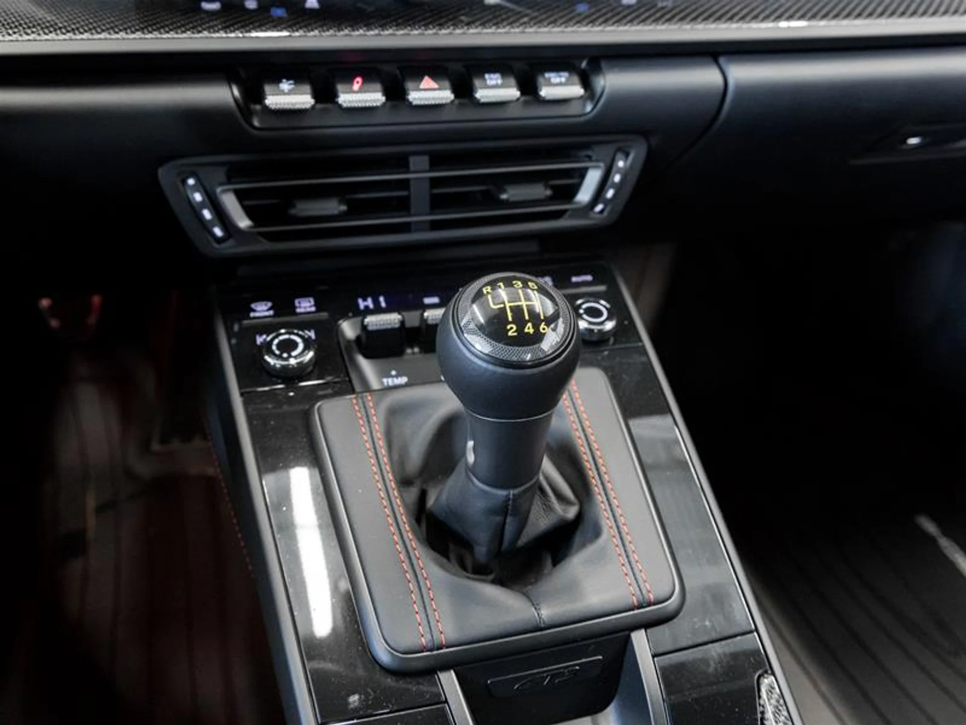 mph022_3108413780_11779853_1608372215_5da691a4b8