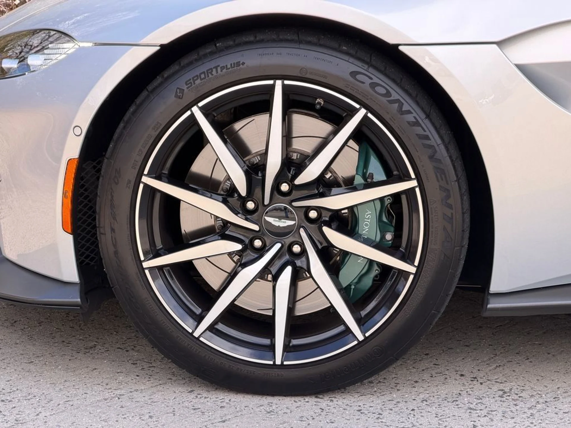 mph022_3108704257_58a2801fd7bf4a698c46f53c22f76d54_917e826c59