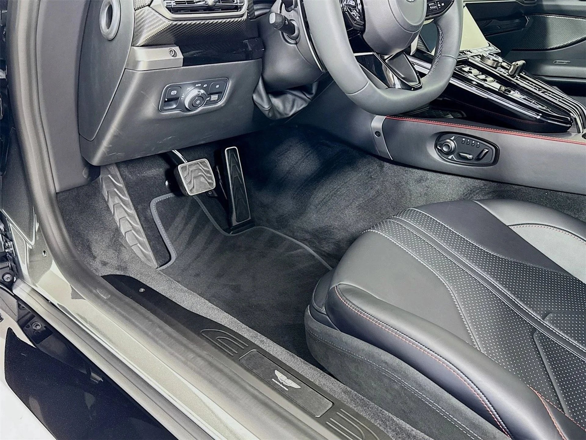 mph022_3110953985_4b0b4c12b25ade0db8808fec8fba7267x_5e7d65179a