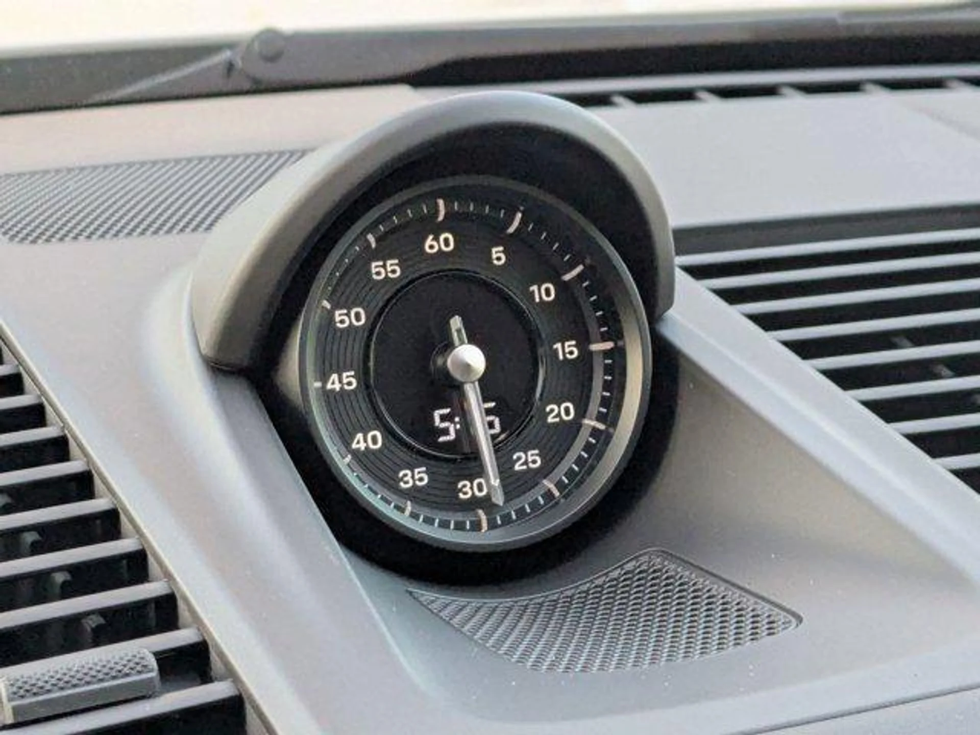 mph022_3126766946_v_EJ_Qi0_X6bukf_JW_5_U_Dcuh_Z_Qv_WRY_216d6168a6