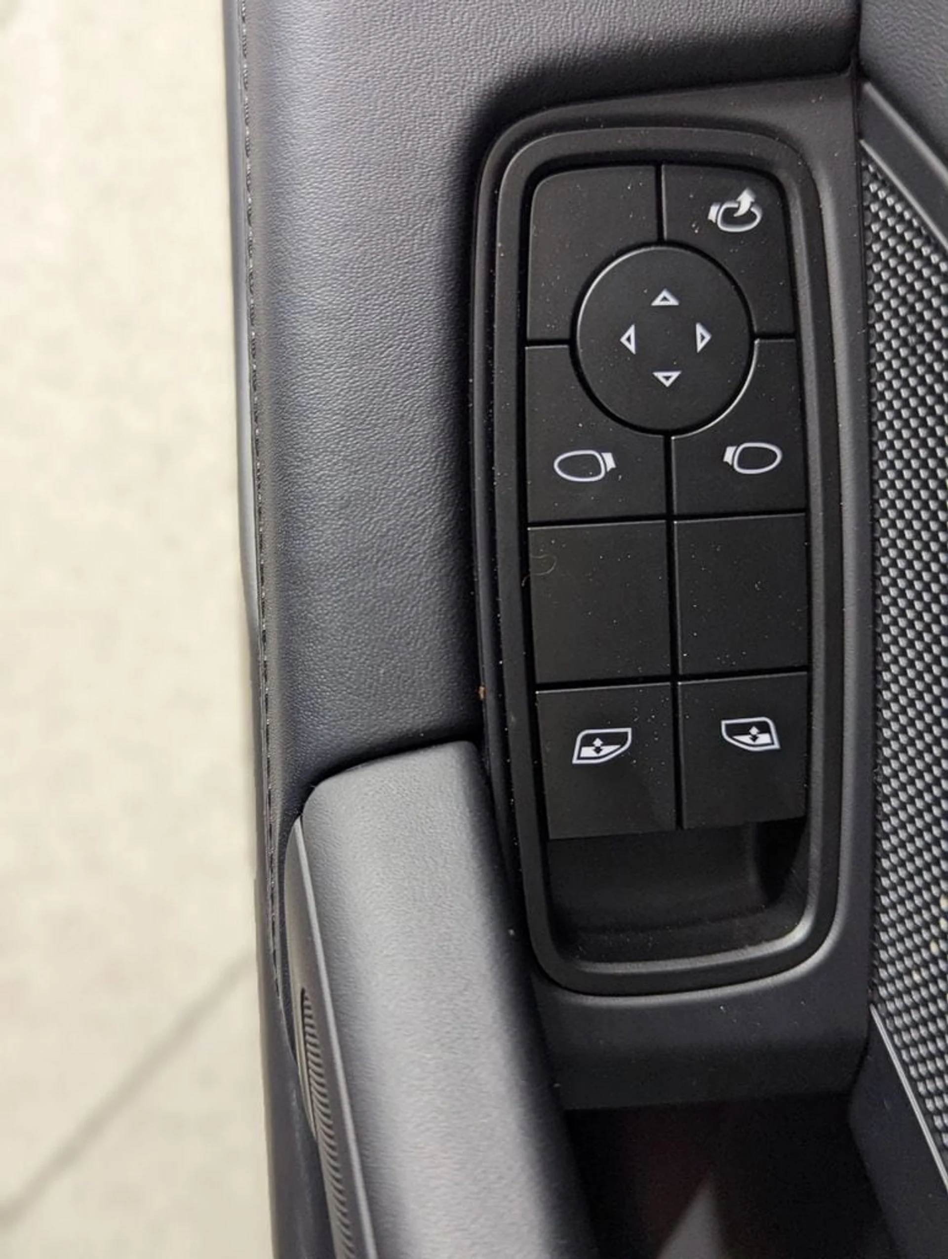 mph022_3127450815_33066c60f965ad0c597ea9f3ca03087cx_65cfa89746