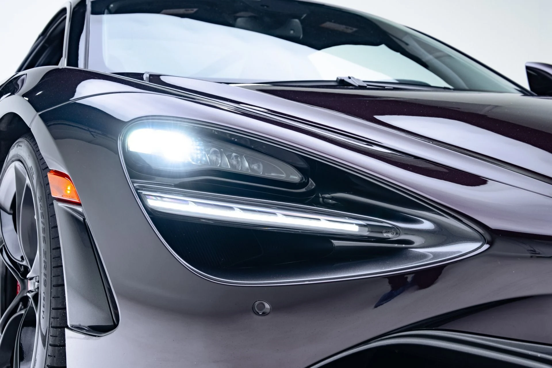 mph022_3127575770_Used_2018_Mc_Laren_720_S_Luxury_1771626810_e0e0acf45d