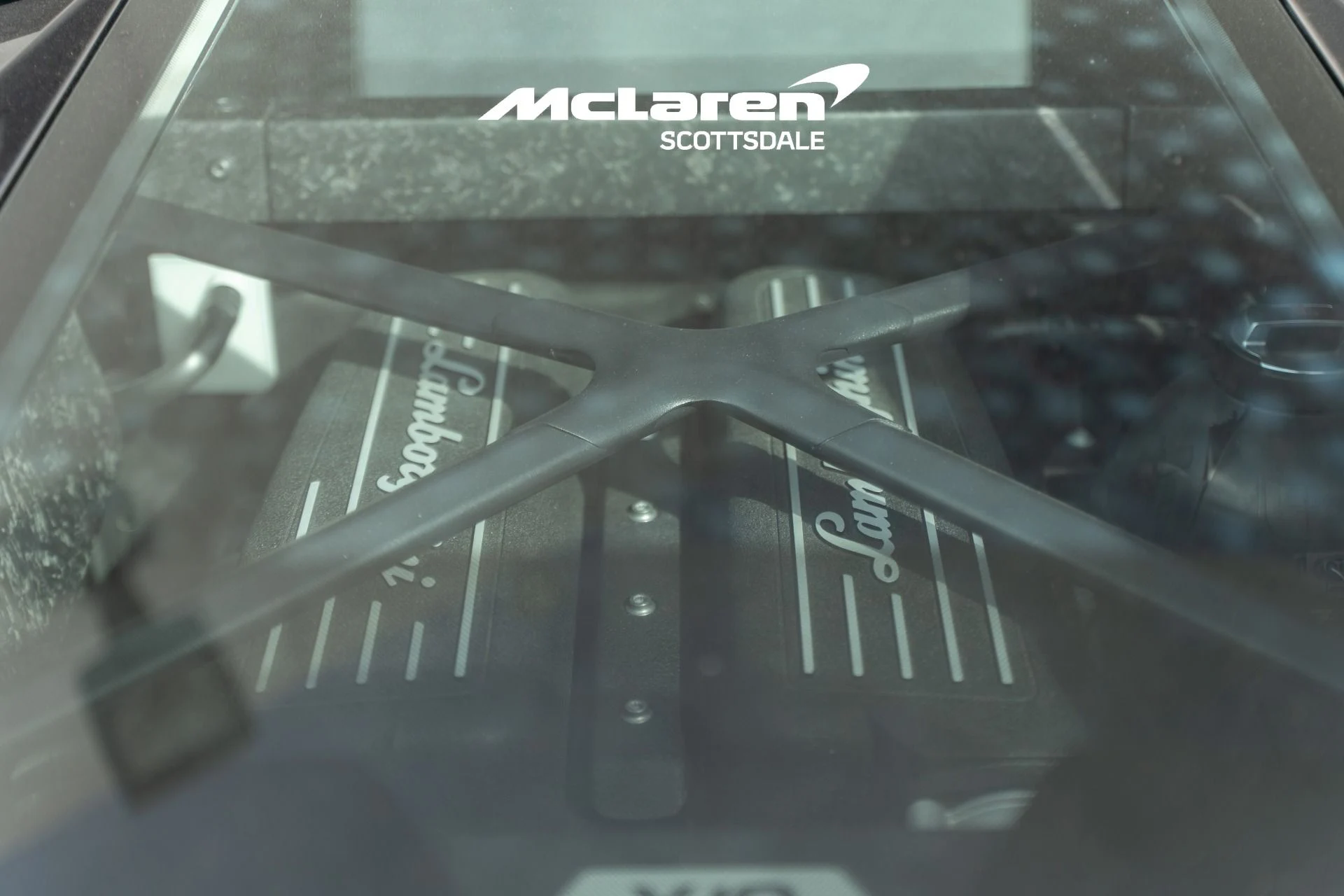 mph022_3143409805_Used_2018_LAMBORGHINI_HURACAN_LP_580_2_1764564005_412347ab75