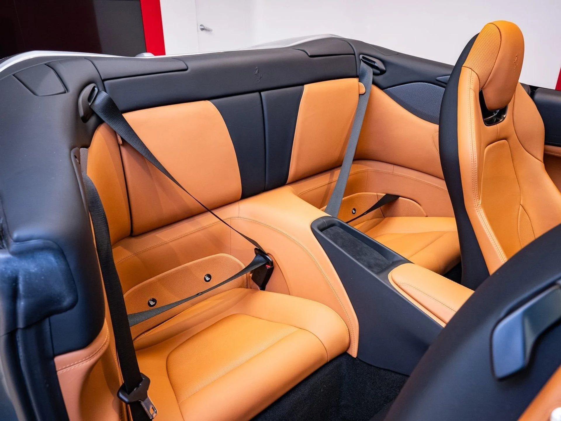 mph022_3156520704_23_20d66d9393