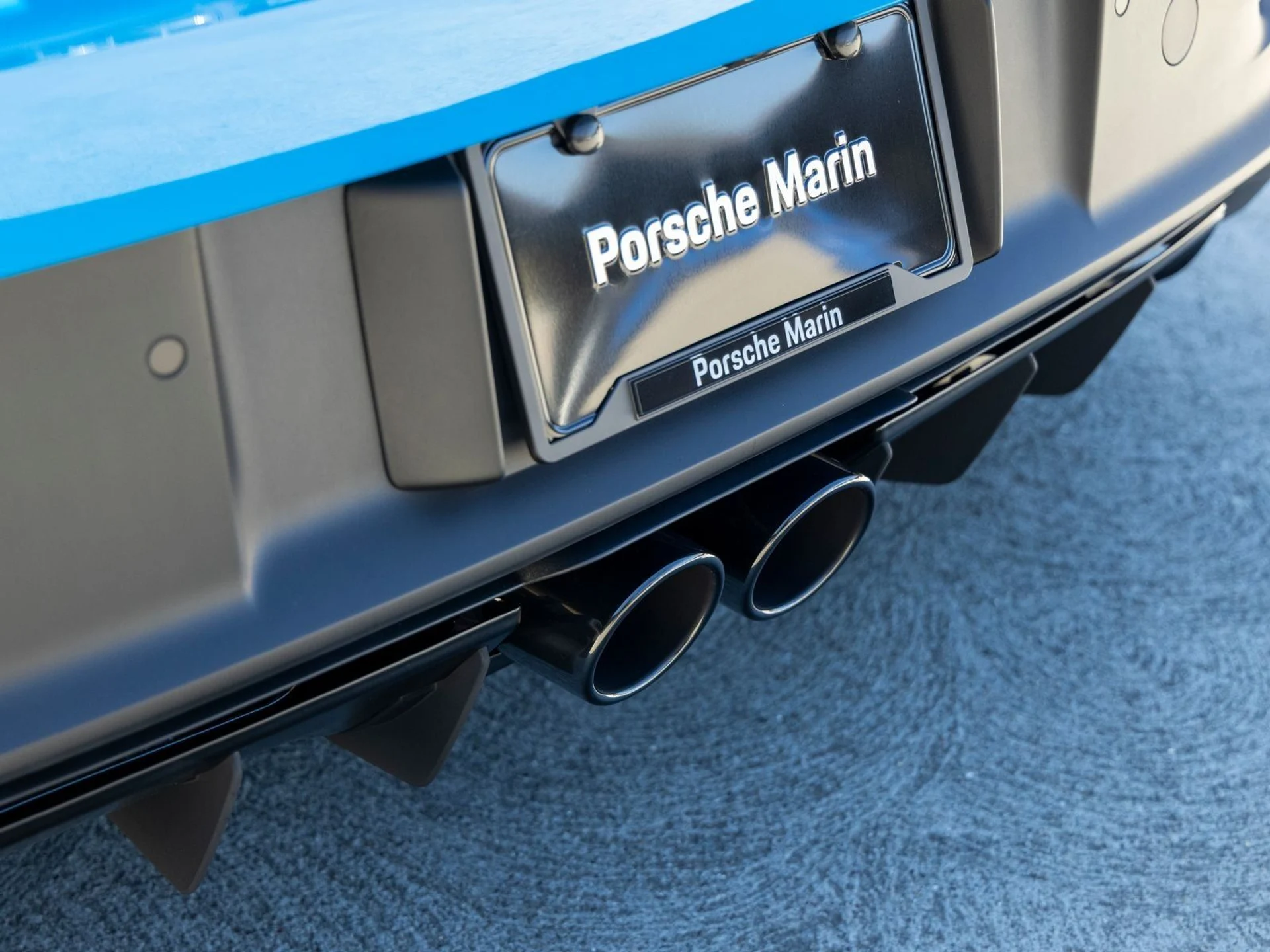 mph022_3161049185_23_87d143d3bb