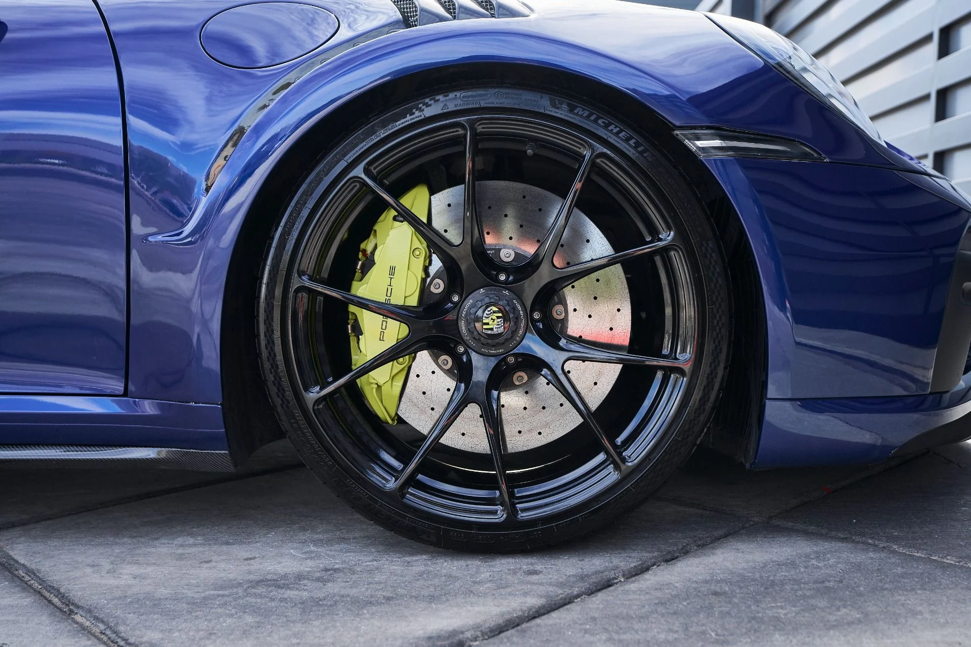 mph022_3162302798_Used_2022_Porsche_911_Turbo_S_1760421812_bffc49a80b
