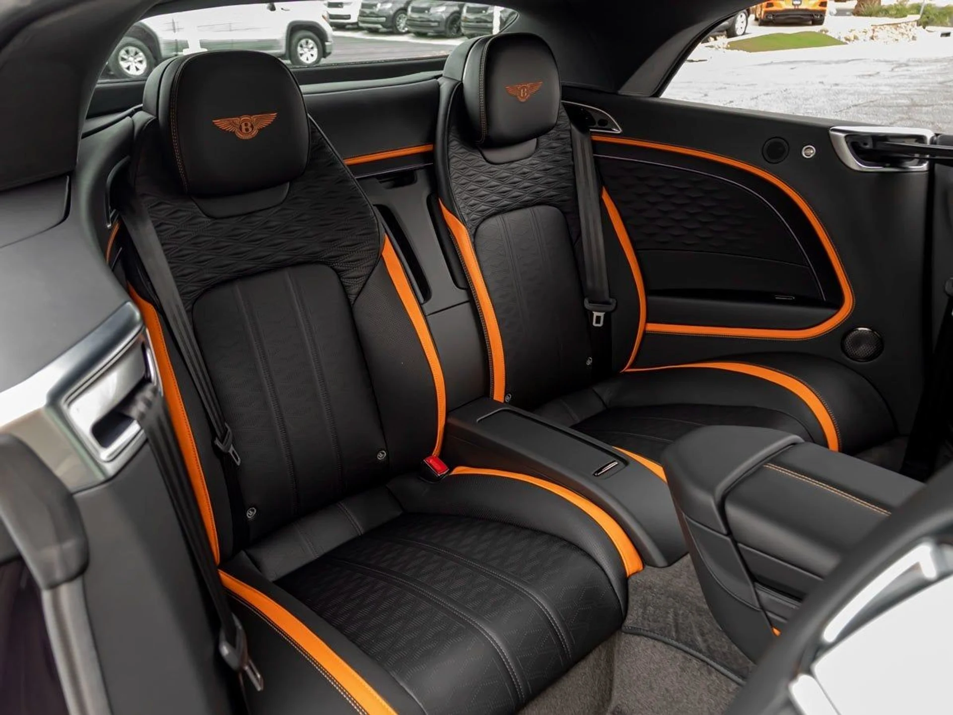 mph022_3170022022_23_0096e977d4