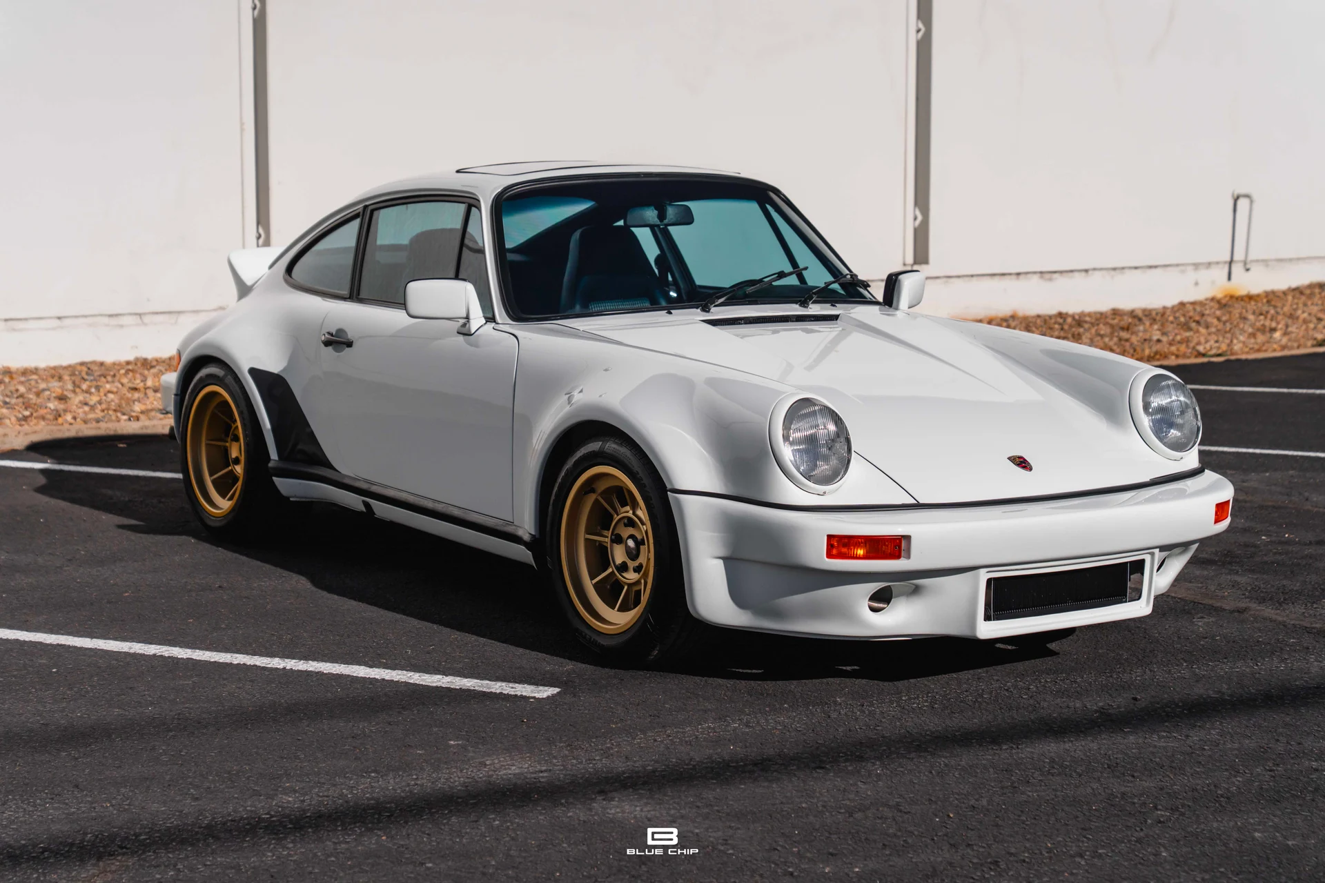 mph022_3171882836_6955890926b01bf8562f57eb_A7409883_d79d73026a