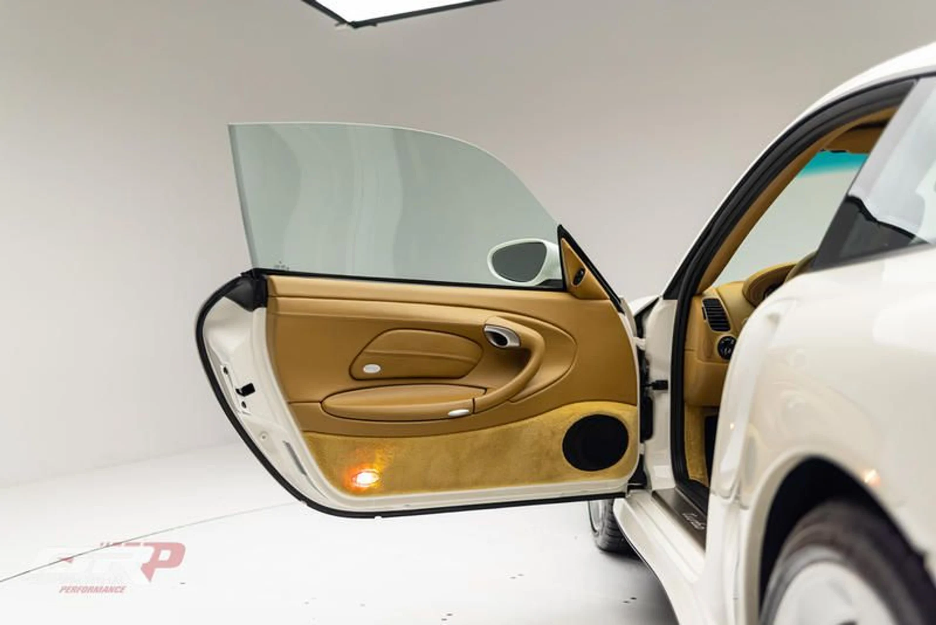 mph022_3173692748_F2_EEC_0_C0_27_CD_4_A9_D_B49_A_BA_54609_E63_A8_773ee4577c