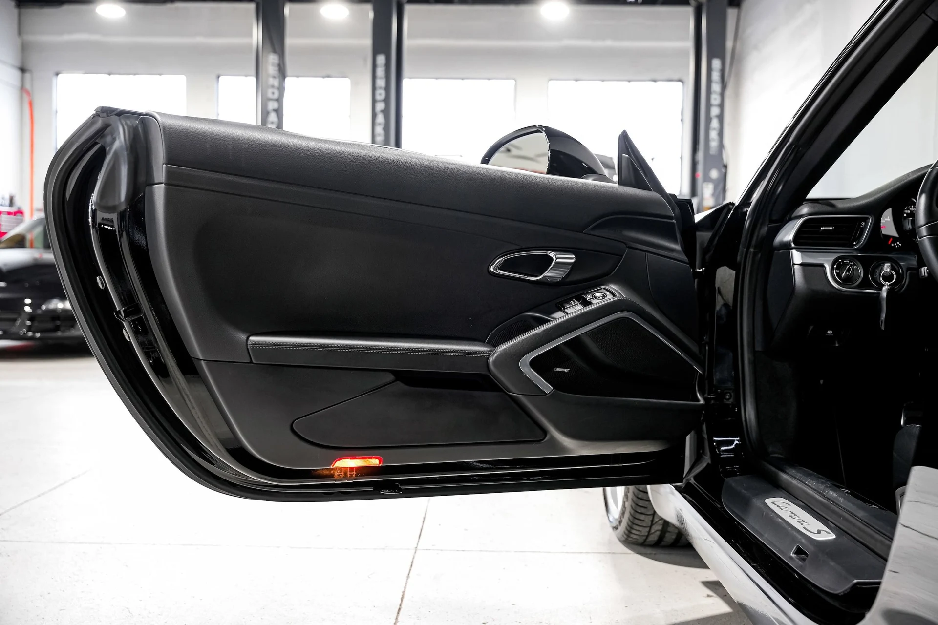 mph022_3173751688_be3d1fcecab030986e4189119d40372cx_bf40a409eb