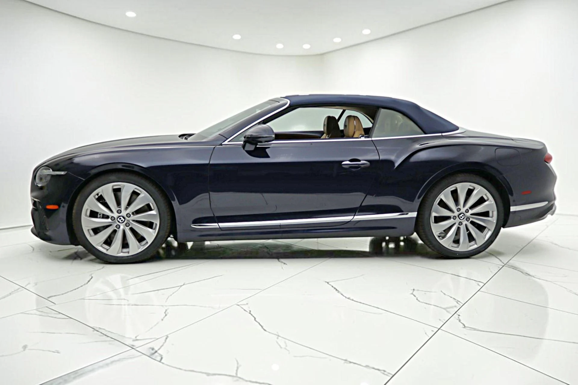 mph022_3175476598_New_2026_Bentley_Continental_GTC_4a495bb0a5