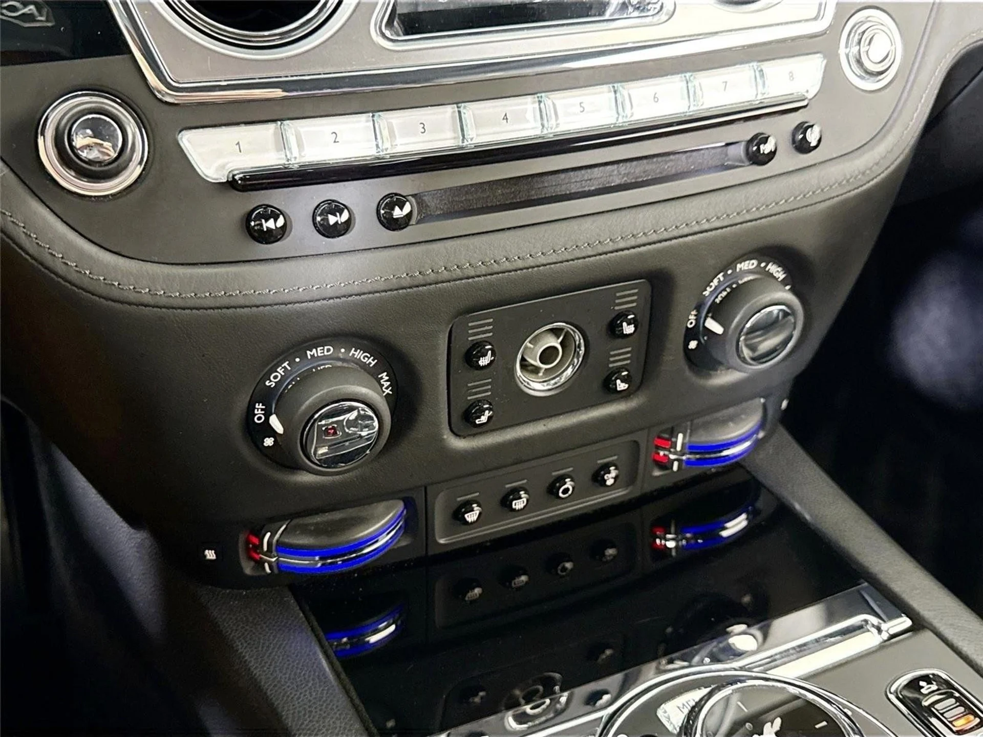 mph022_3177879185_6610ea923f1e0b88cfbb91f3d7bef3f3_0e6dc3ce2d