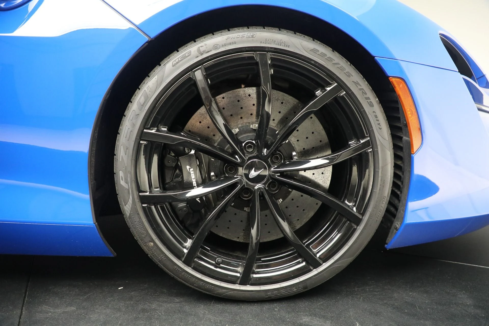 mph022_3181811951_Used_2023_Mc_Laren_Artura_Performance_f05625f20a