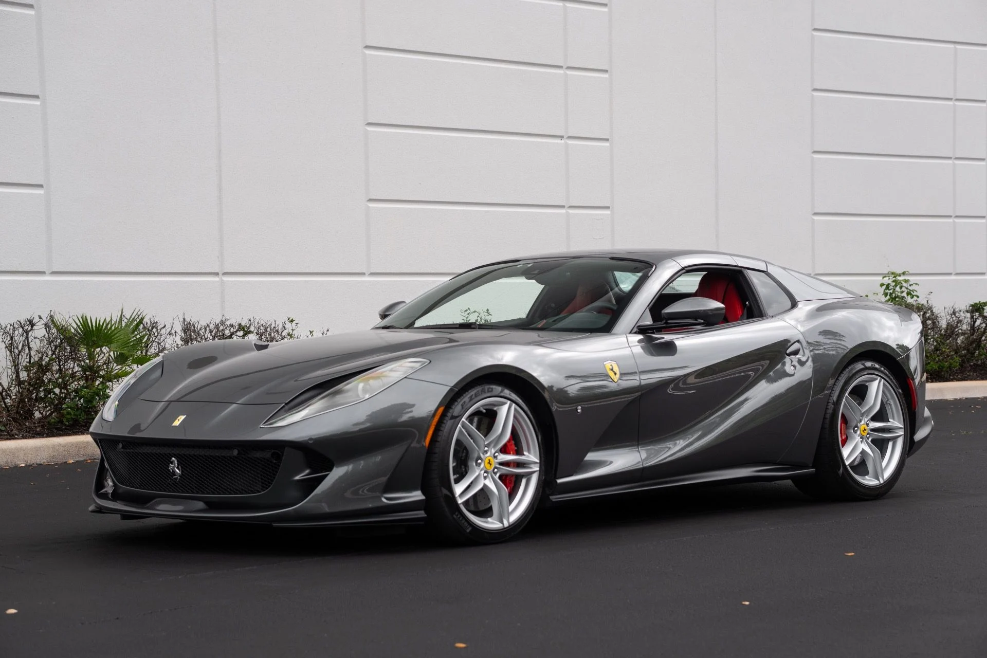 mph022_3185588106_Used_2022_Ferrari_812_GTS_1768275128_990aa2defd