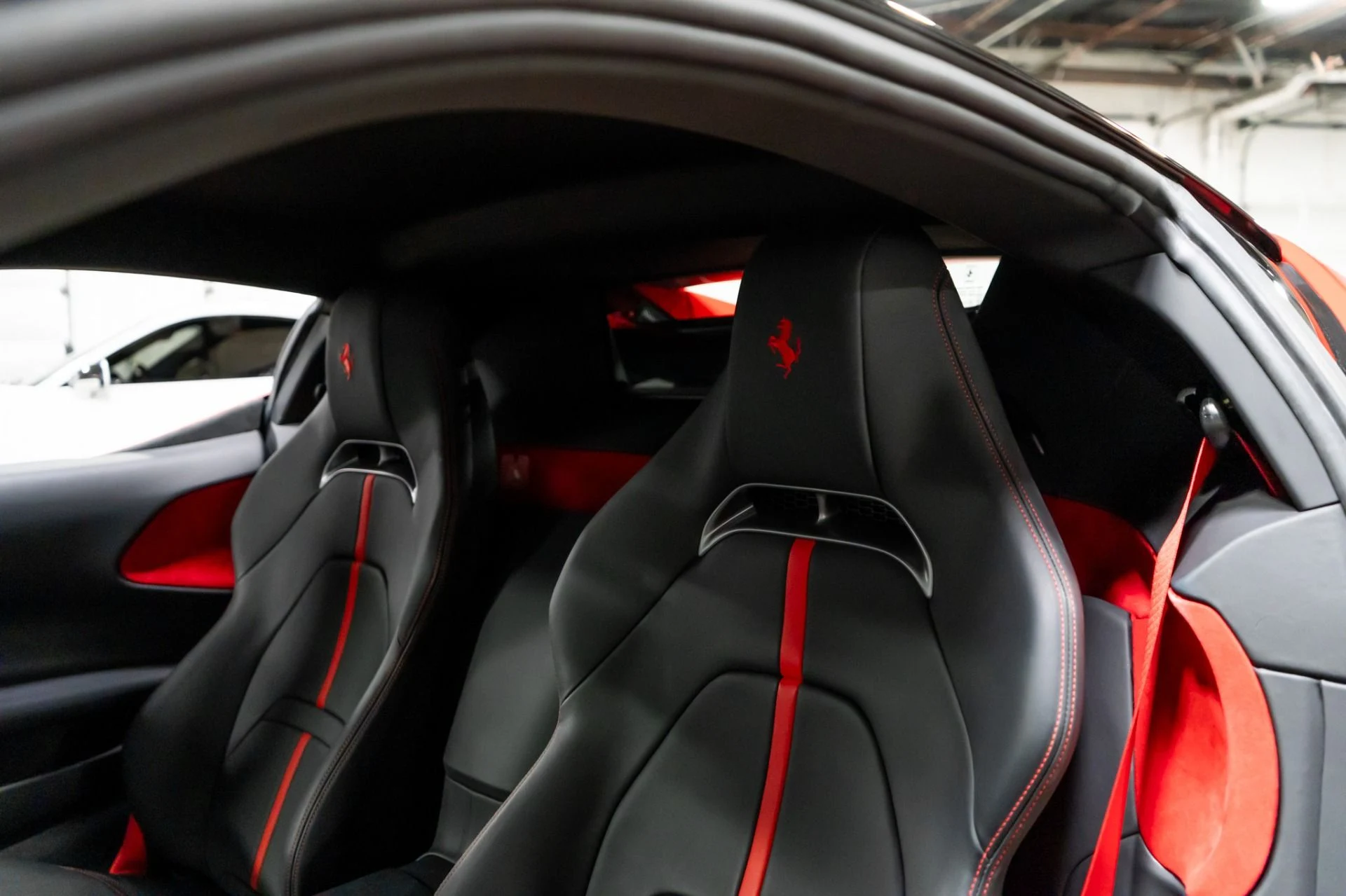 mph022_3185868947_Used_2023_Ferrari_SF_90_Stradale_1758051798_b2083a3564