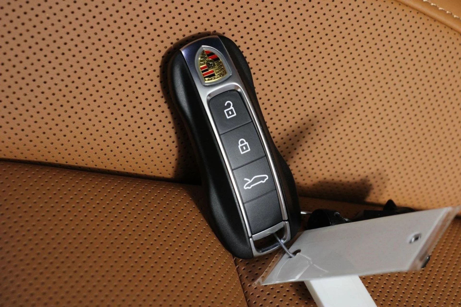 mph022_3185975649_8915405fb69178df1d3c37ccc5874d64_e853b2e3b9