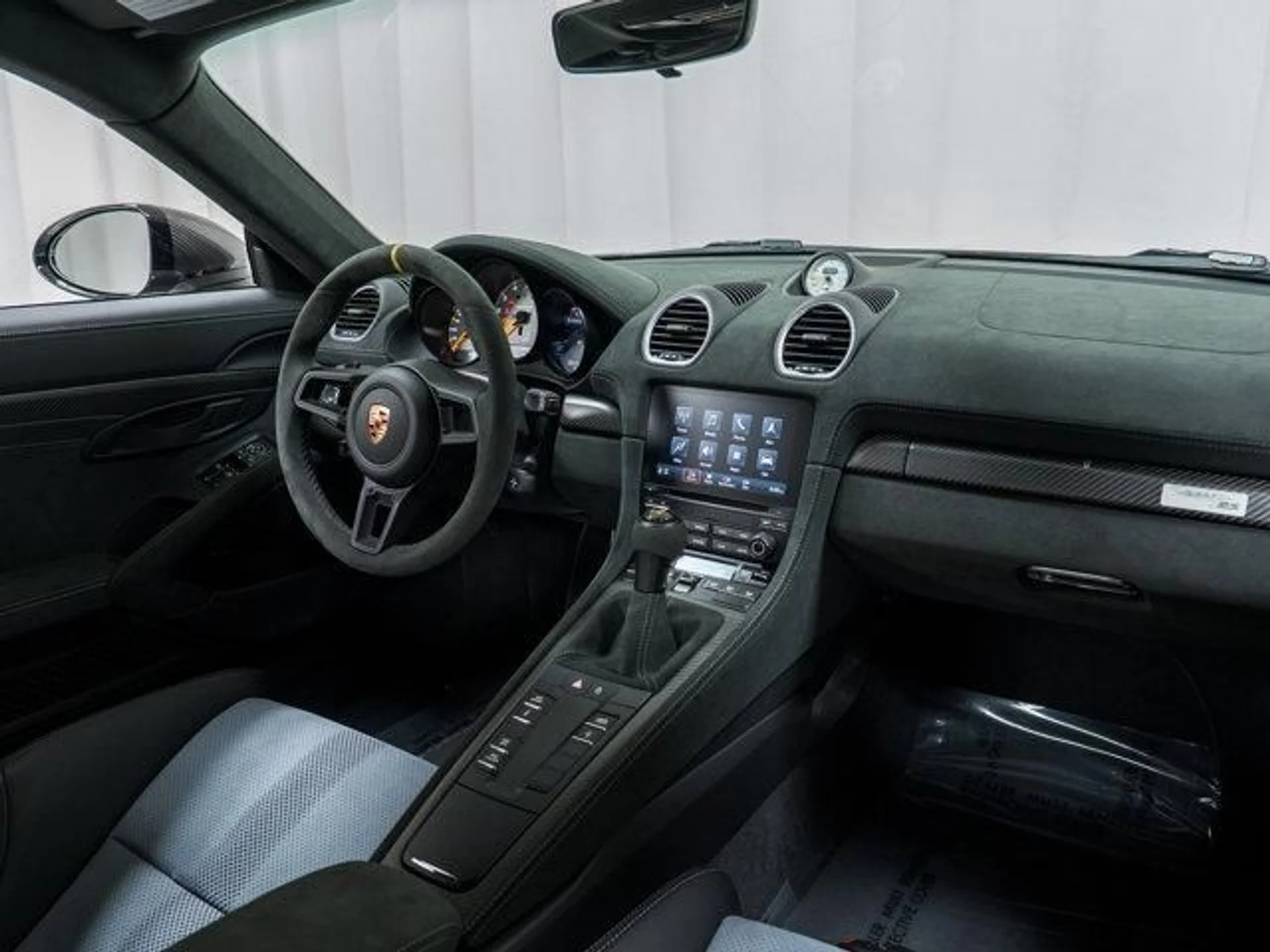 mph022_3187578628_rsd4_Dq9zd_Nofzb4k_F_r_MOL_vq_KA_22161abbb6