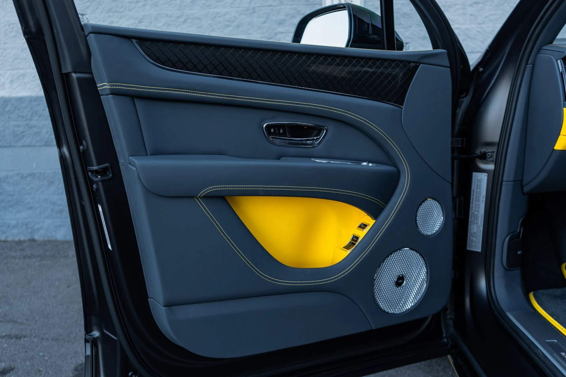 mph022_3188745417_a6f8872b_a10a_446a_a068_a17351a5fc1d_97b1ec74fb