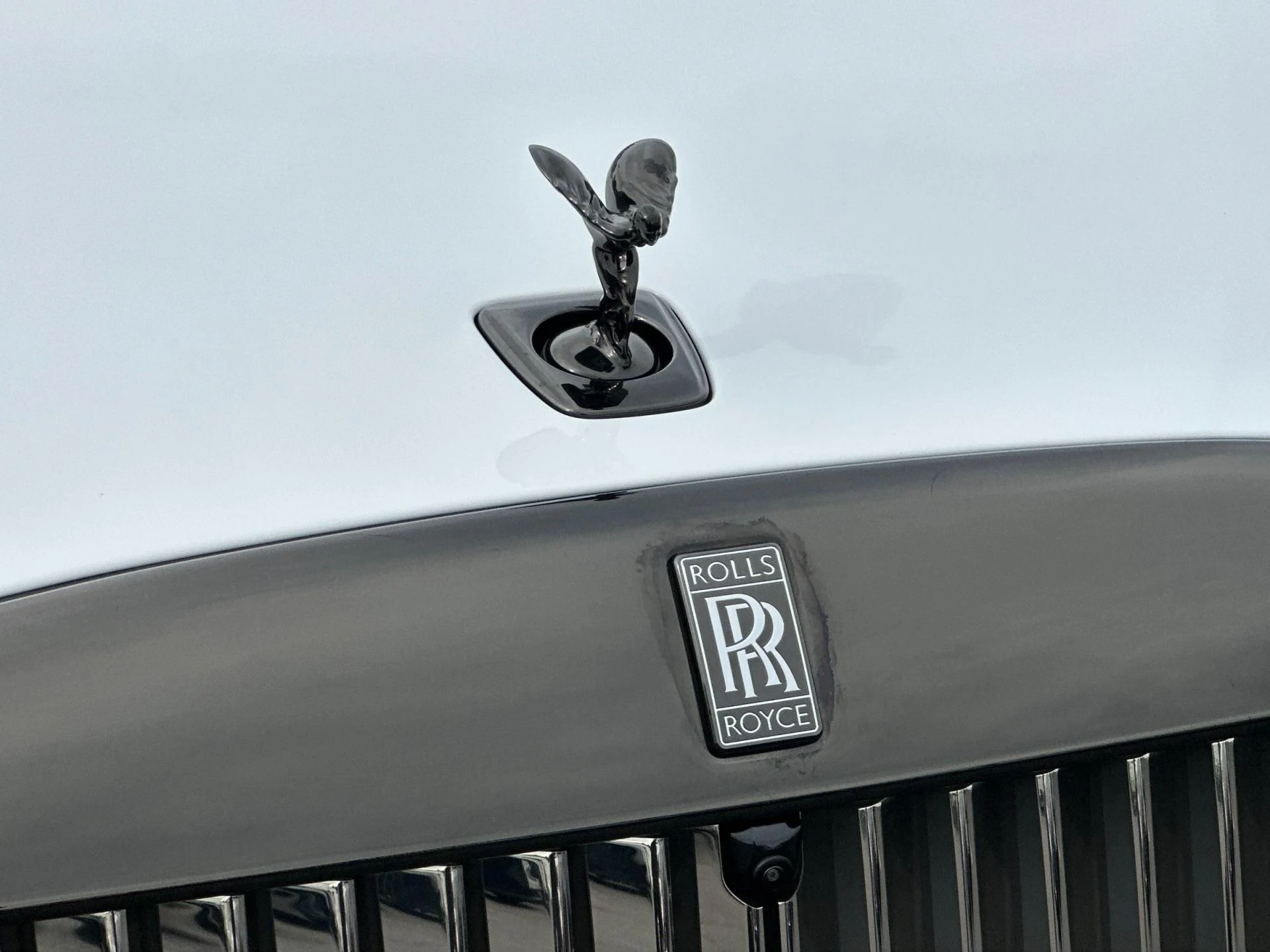 mph022_3190332620_New_2025_Rolls_Royce_Black_Badge_Spectre_Black_Badge_1747423266_a6b88525b5